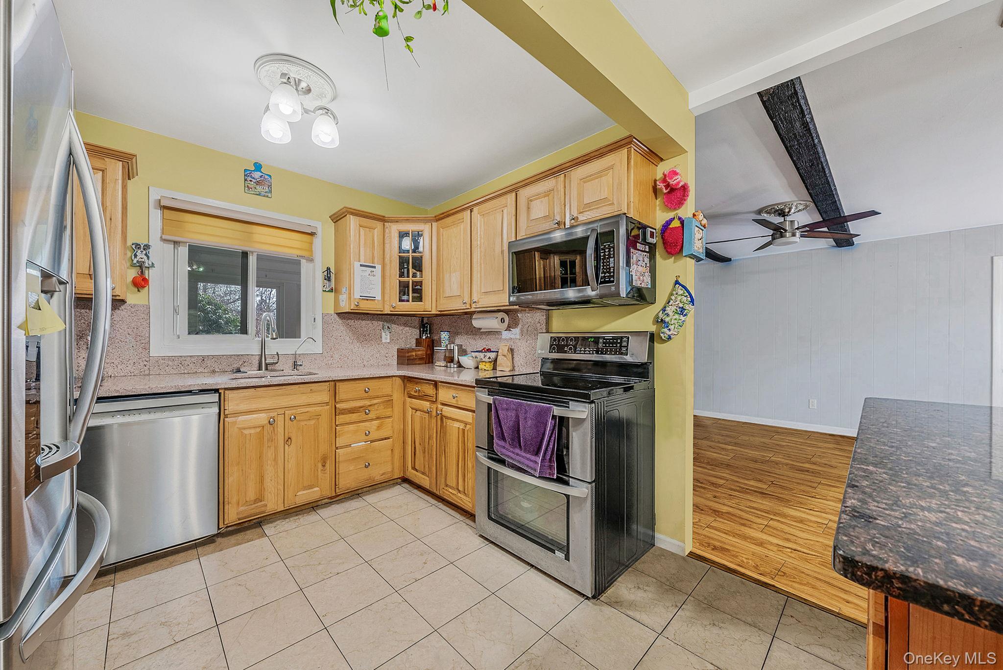 #16 photo, 16 Manchester Lane, Stony Brook , NY 11790