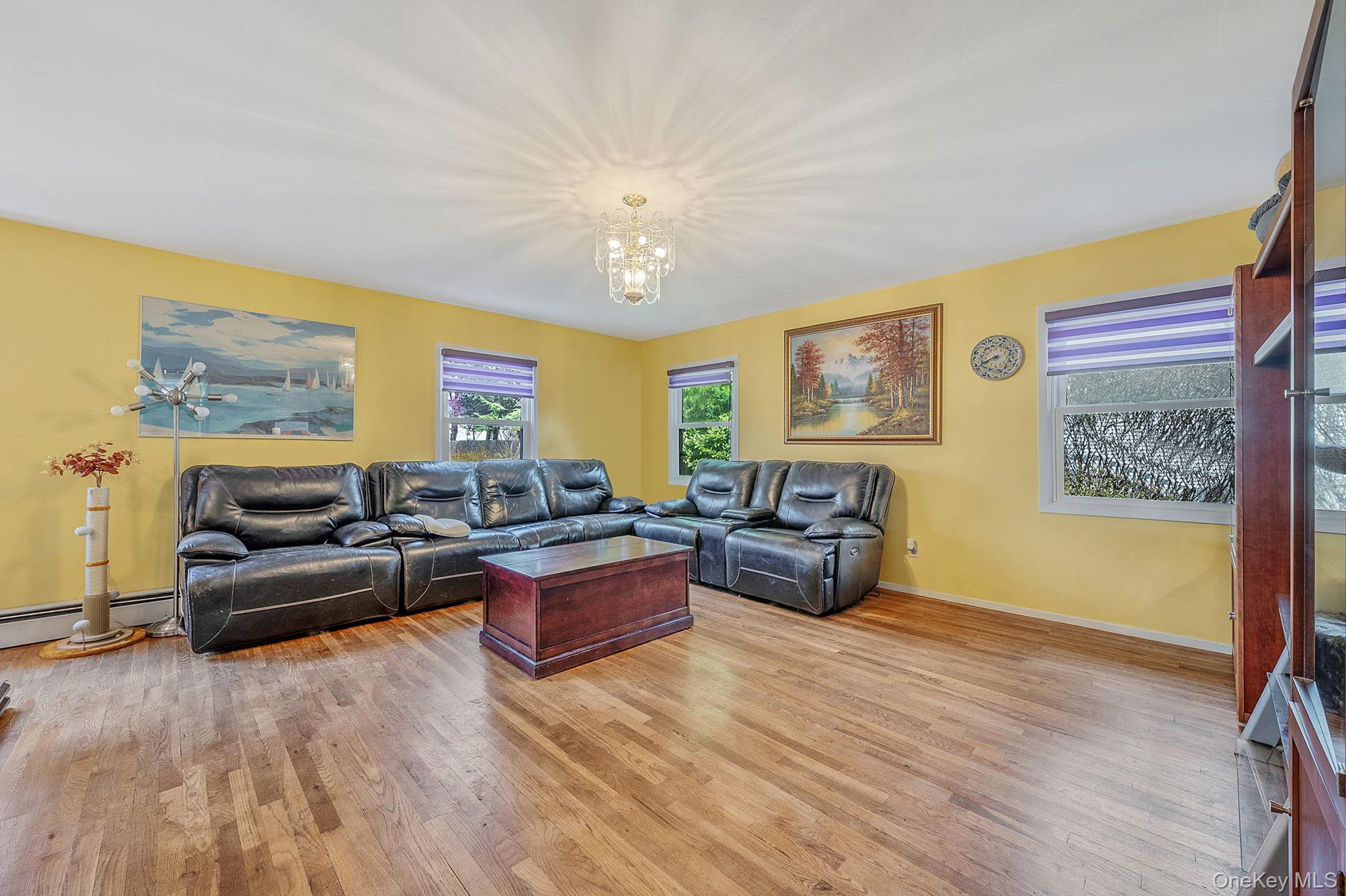 #5 photo, 16 Manchester Lane, Stony Brook , NY 11790