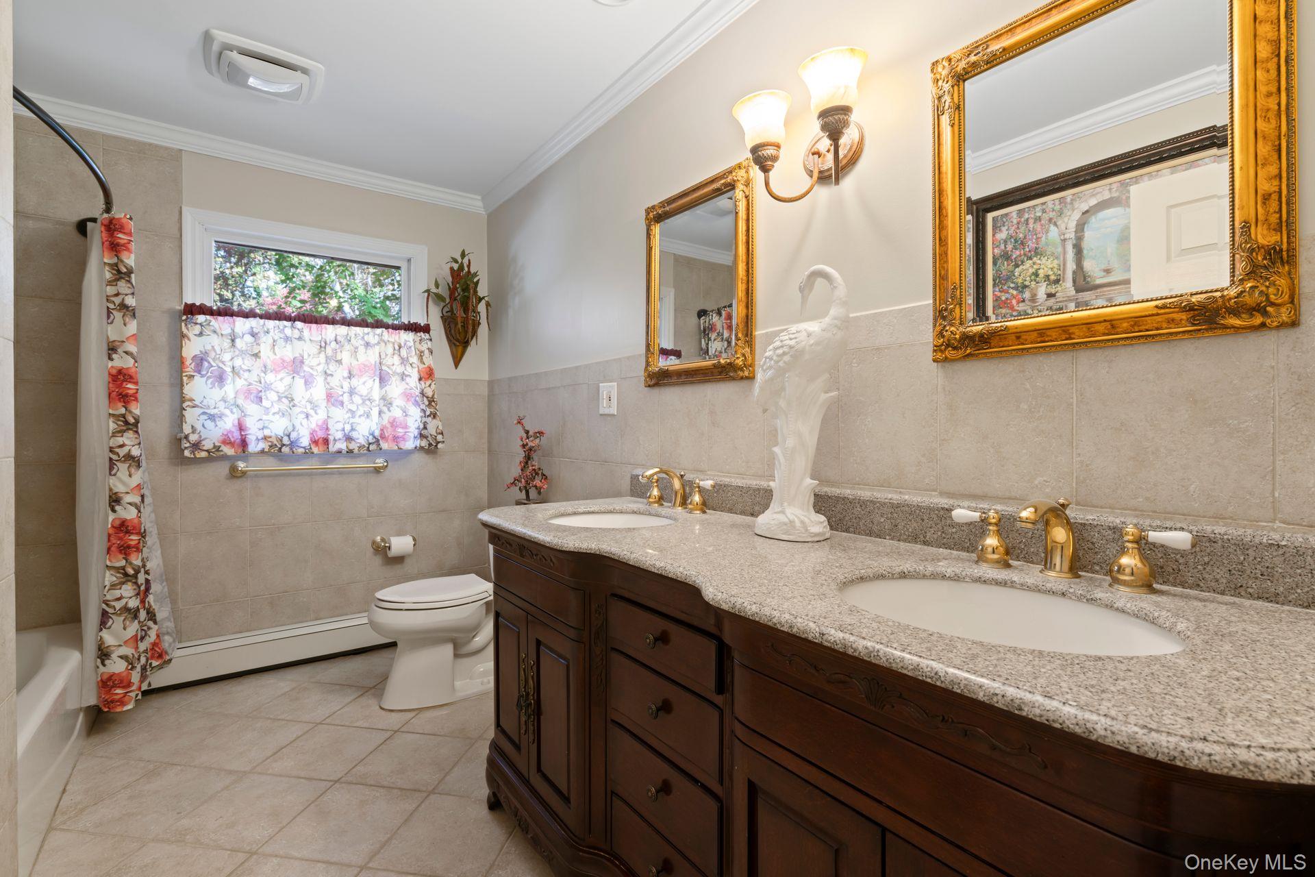 #14 photo, 99 Shirley Court, Smithtown , NY 11787