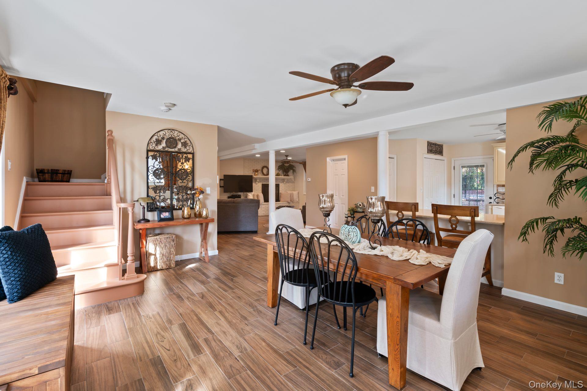 #20 photo, 99 Shirley Court, Smithtown , NY 11787