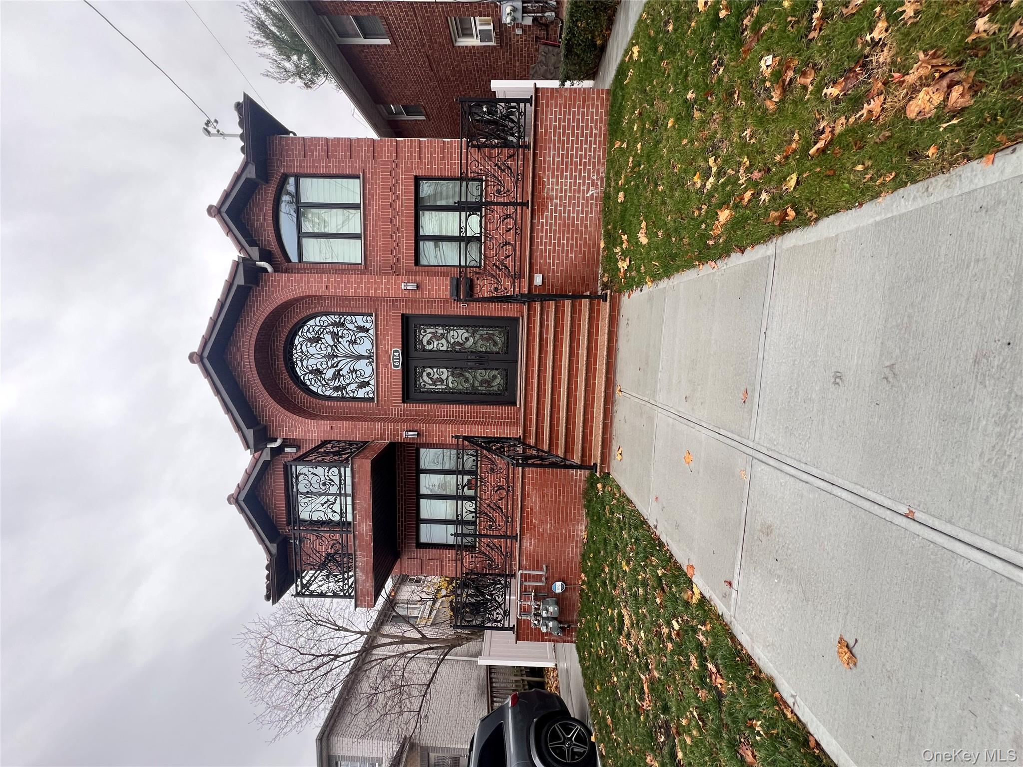 #11 photo, 6114 Cloverdale Blvd, クイーンズ区 Bayside , NY 11364