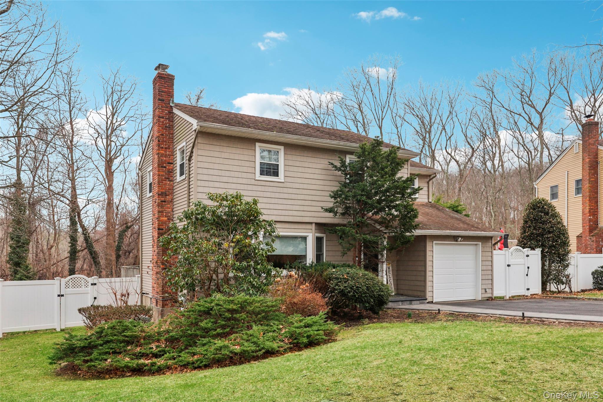 #2 photo, 118 Norton Drive, East Northport , NY 11731