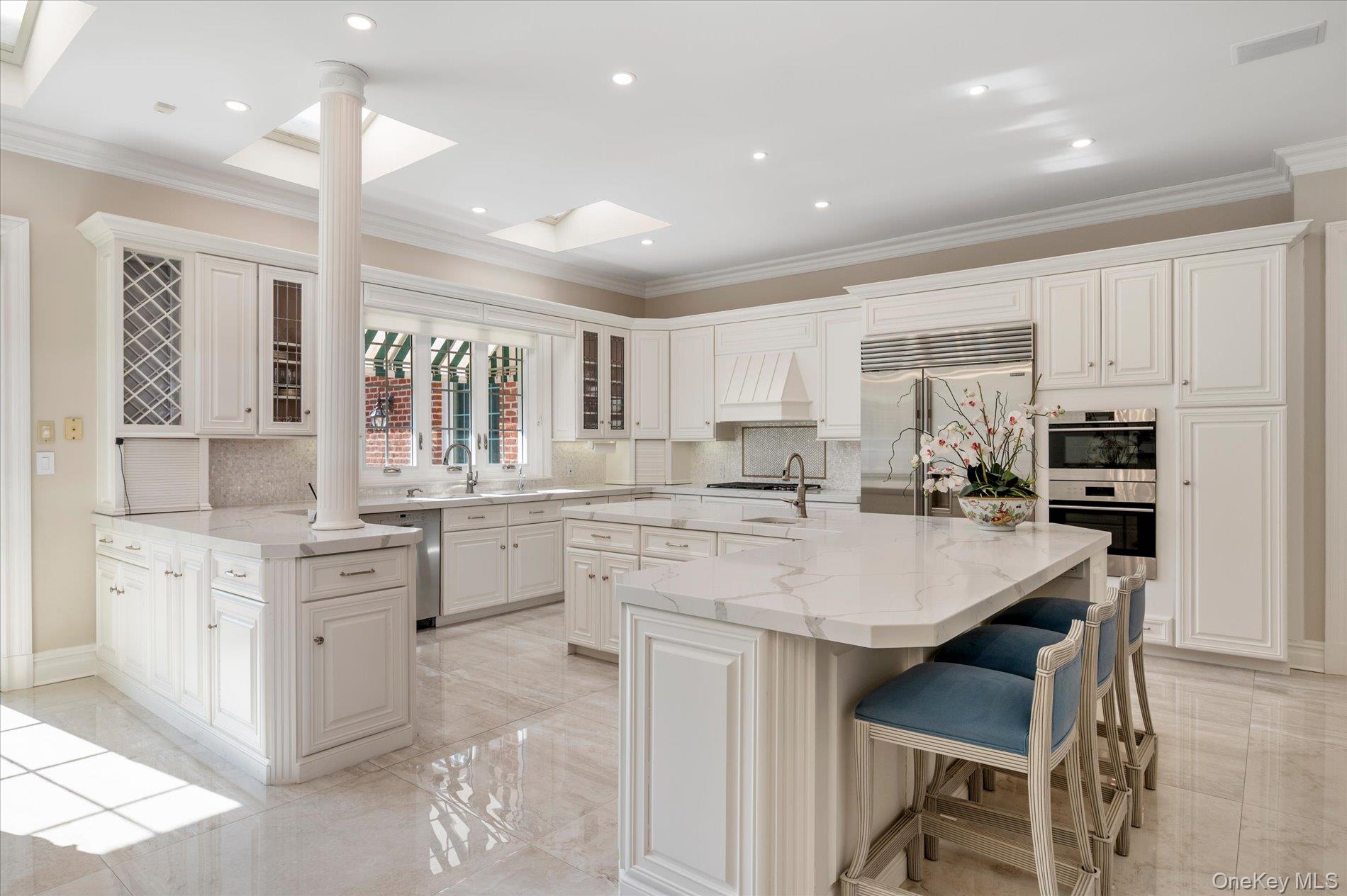 #18 photo, 10 Colonial Drive, ナッソー郡 Upper Brookville , NY 11545