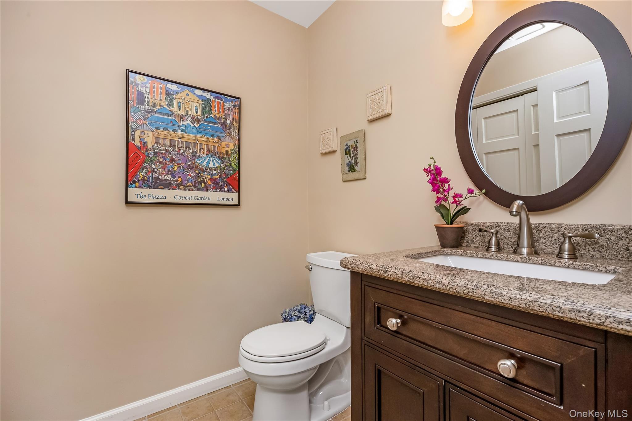 #17 photo, 17 Jeremy Circle, Саффолк ‖ Nesconset , NY 11767