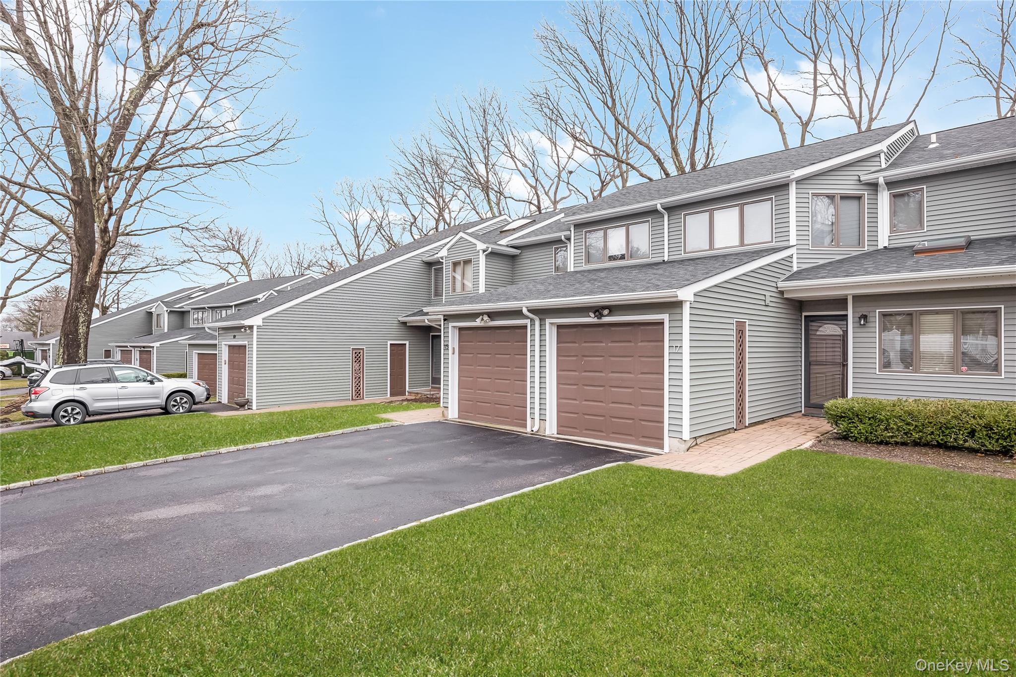 #3 photo, 17 Jeremy Circle, Саффолк ‖ Nesconset , NY 11767