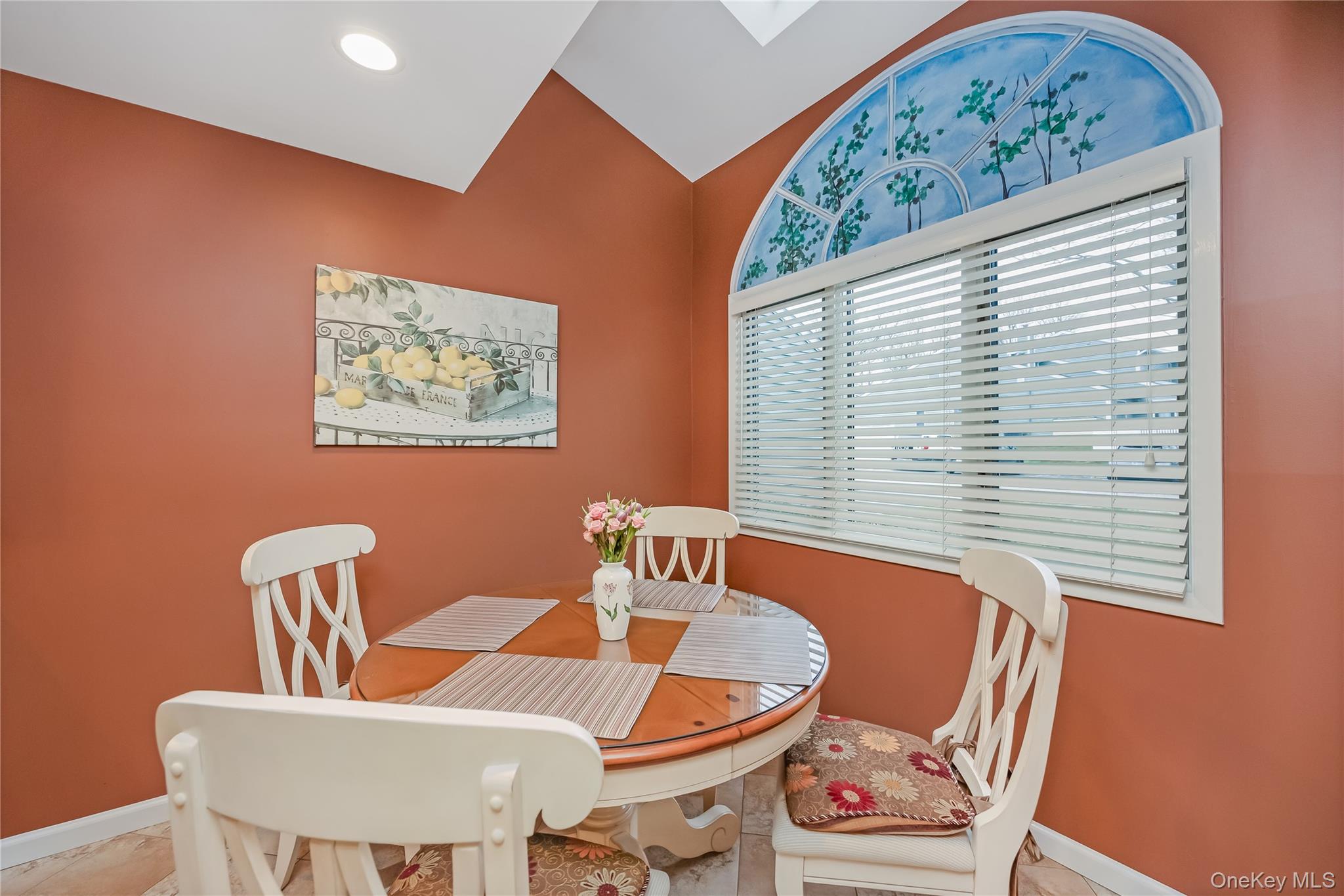 #5 photo, 17 Jeremy Circle, Саффолк ‖ Nesconset , NY 11767