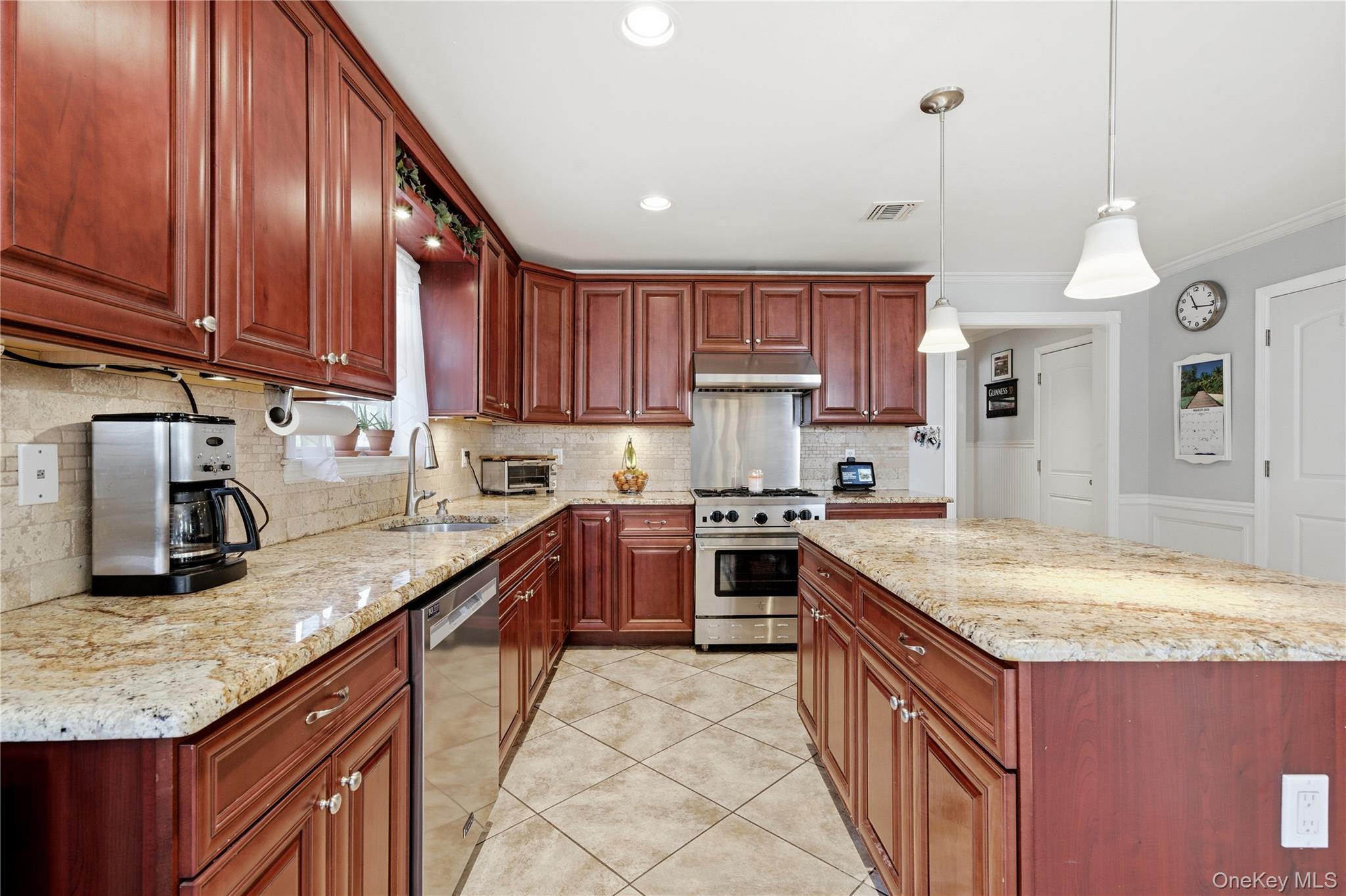 #7 photo, 58 McGaw Avenue, Lake Grove , NY 11755