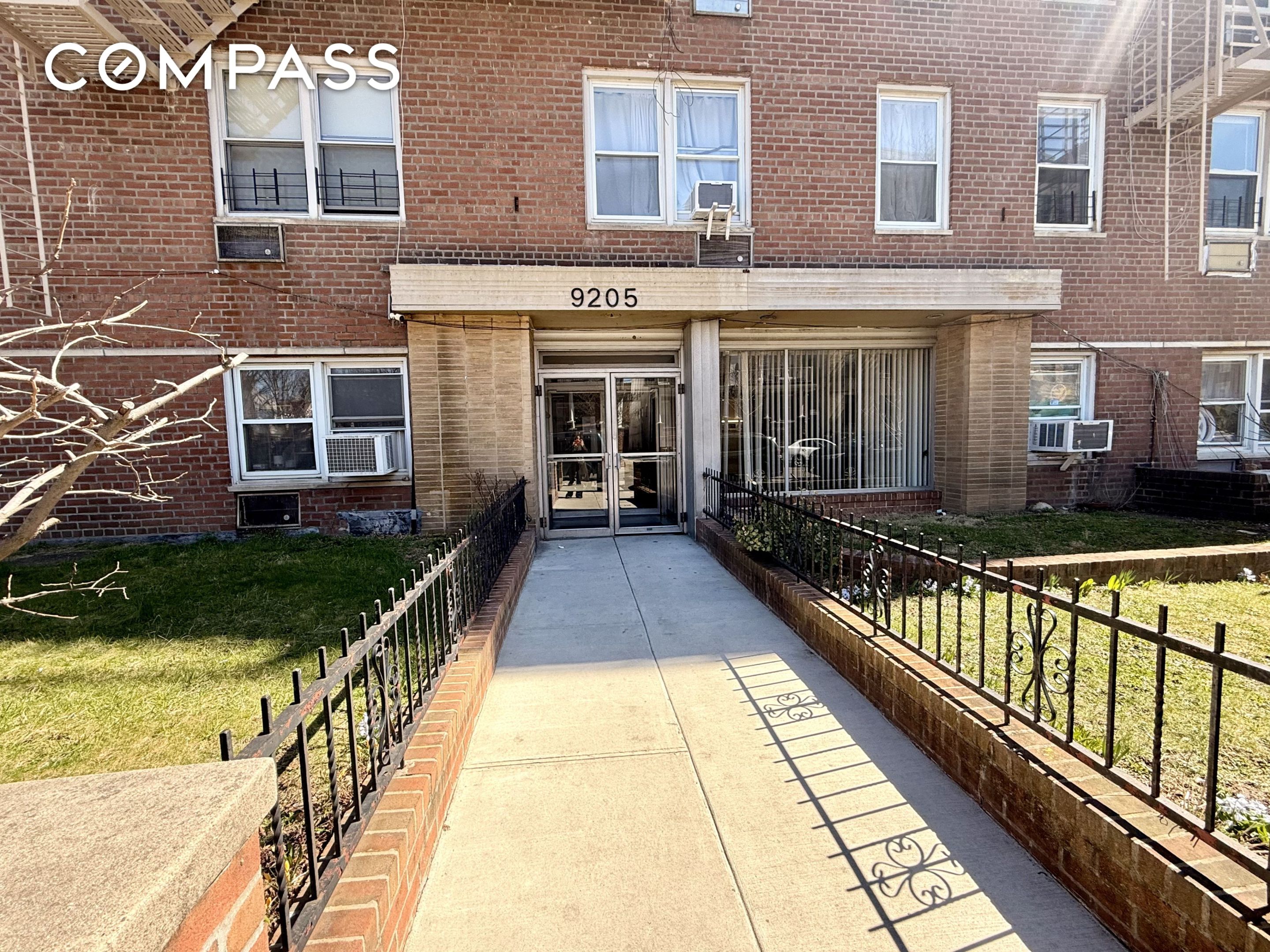#1 photo, 9205 Ridge Boulevard, ブルックリン区 Bay Ridge , NY 11209