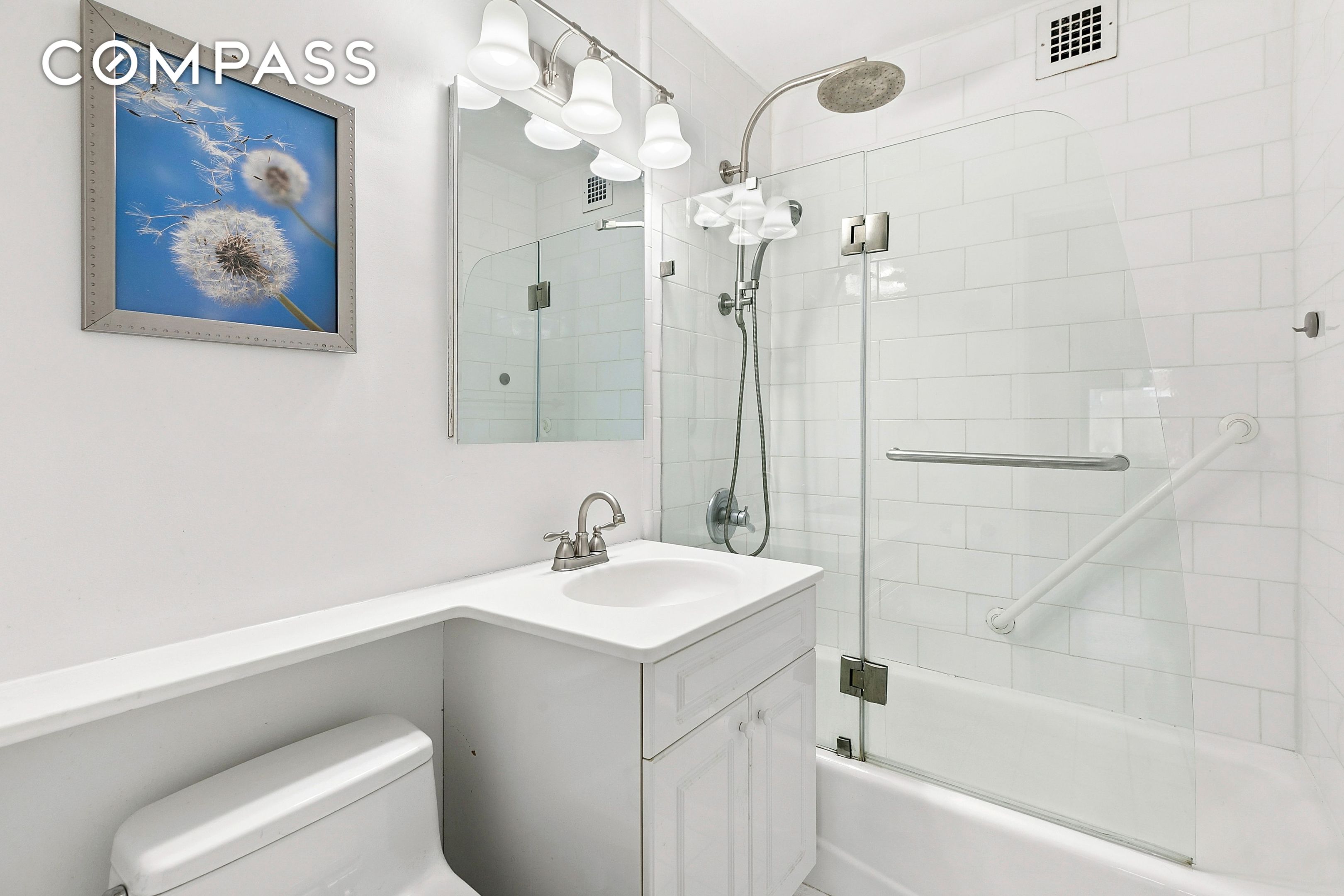 #6 photo, 201 E 17th Street, Манхэттен ‖ Gramercy Park , NY 10003