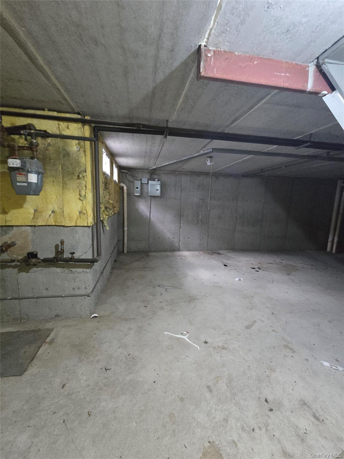 #4 photo, 126 Grove Street, ブルックリン区 Brooklyn , NY 11221