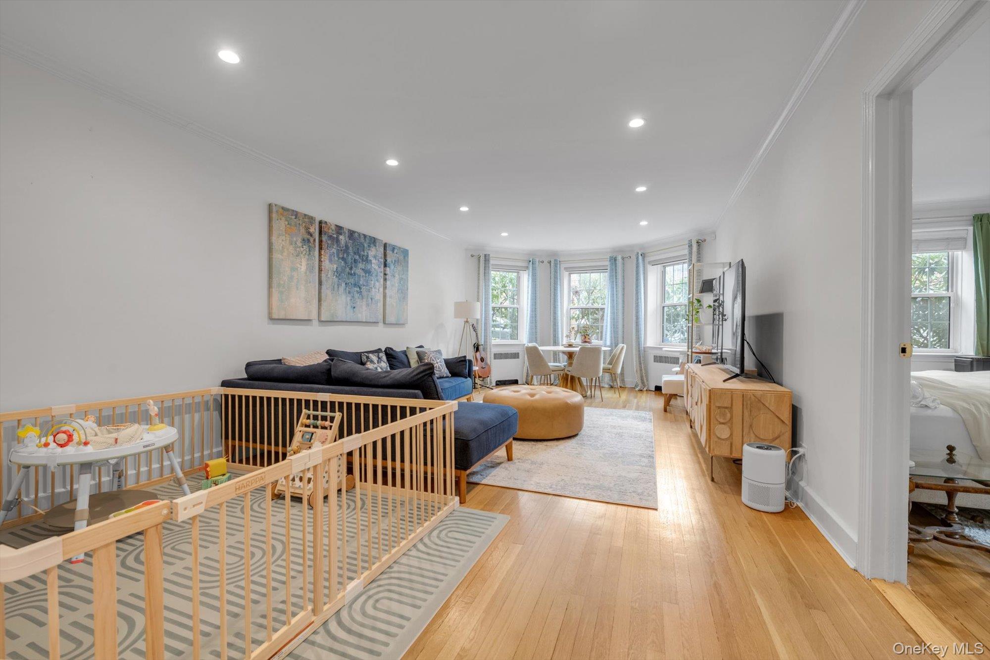 #6 photo, 90 Knightsbridge Road, ナッソー郡 Great Neck , NY 11021