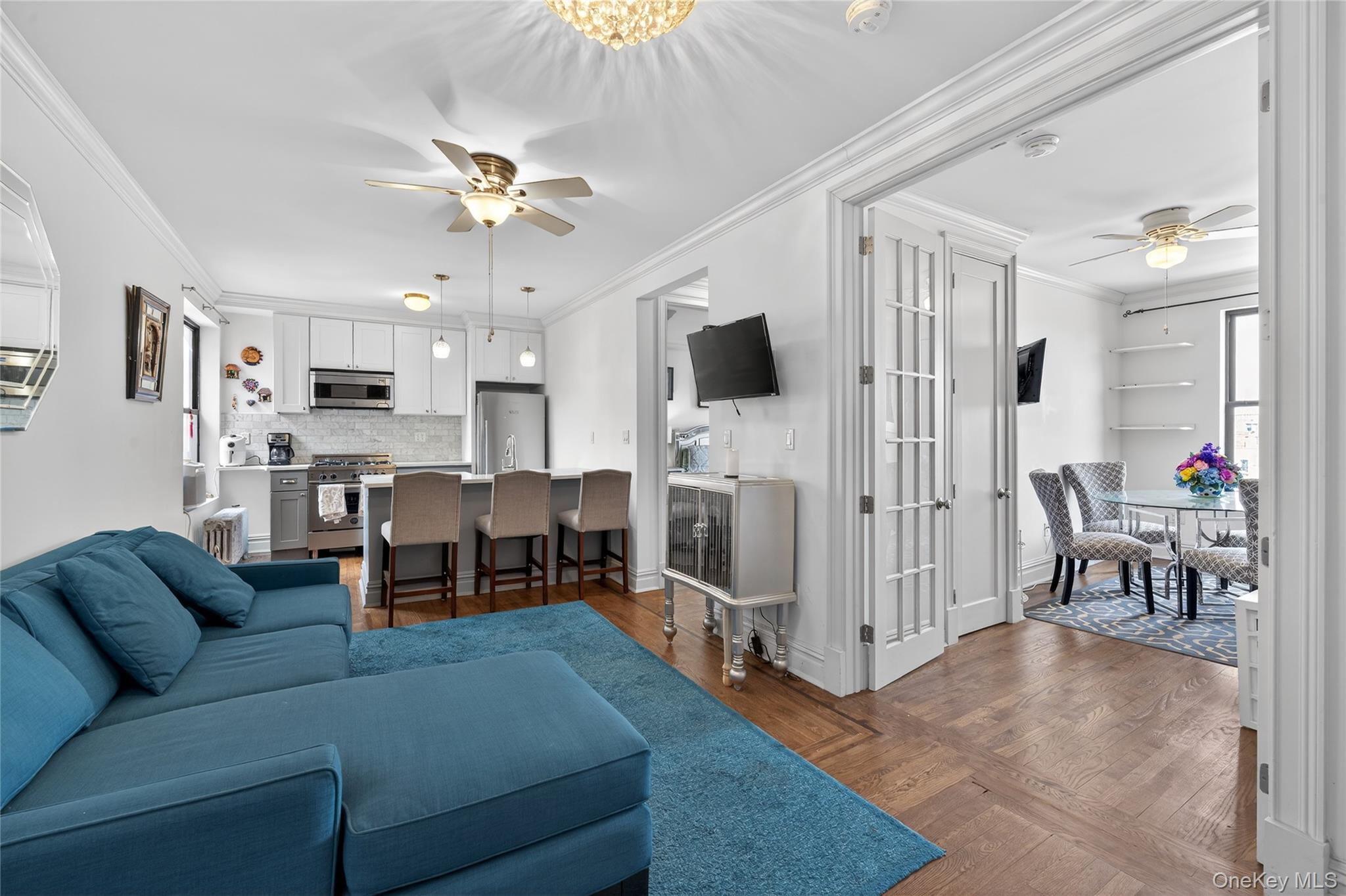 #1 photo, 42-22 Ketcham, クイーンズ区 Elmhurst , NY 11372