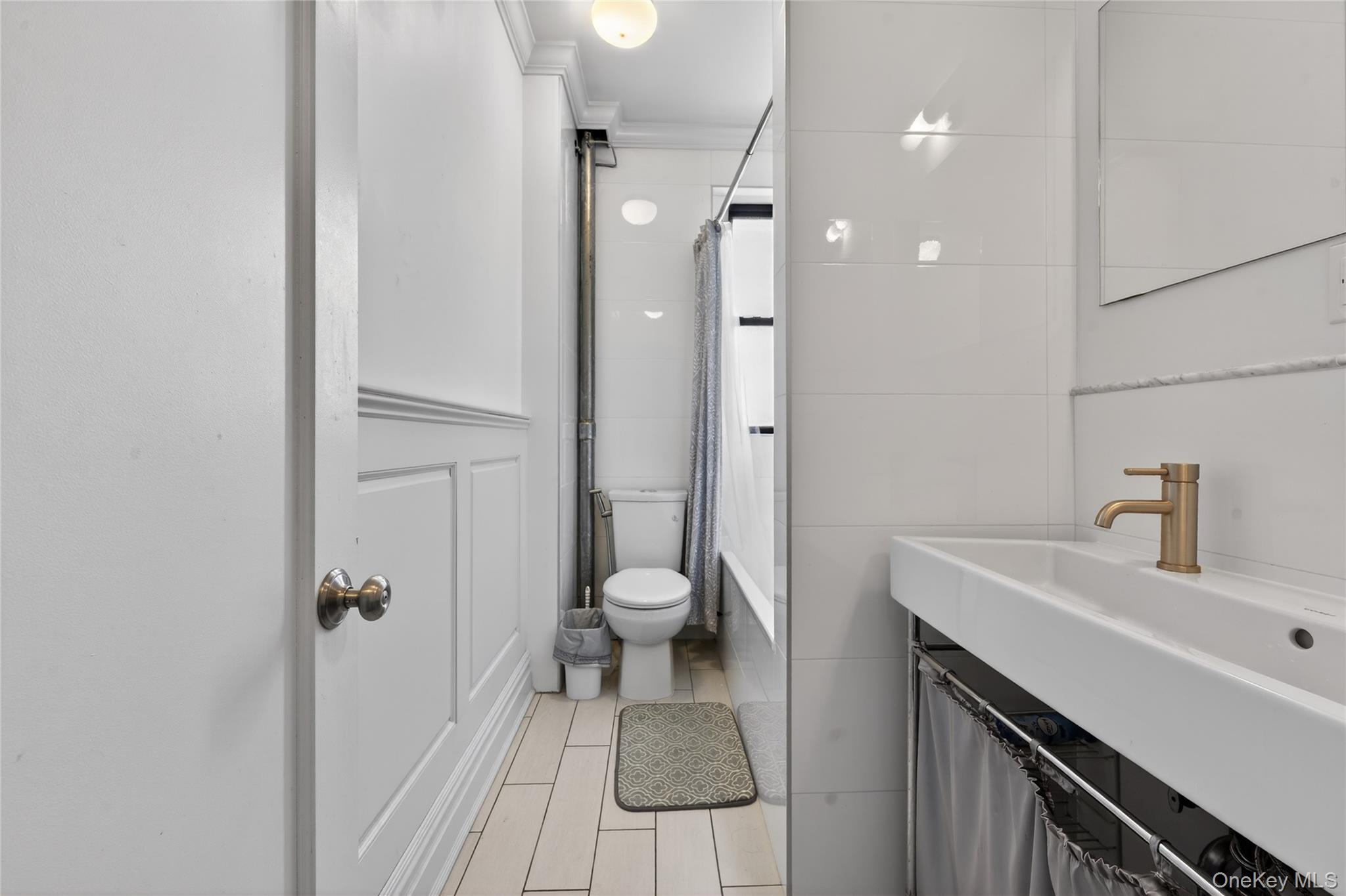 #11 photo, 42-22 Ketcham, クイーンズ区 Elmhurst , NY 11372