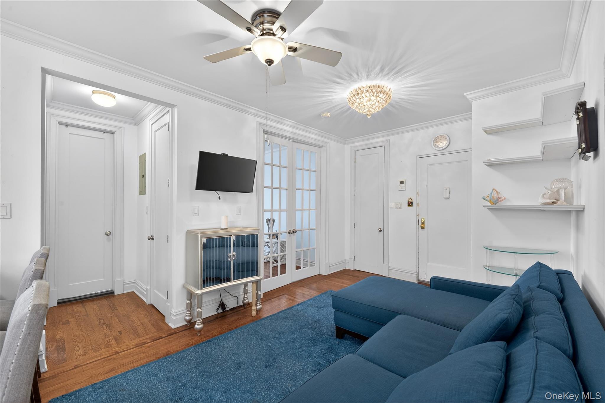 #7 photo, 42-22 Ketcham, クイーンズ区 Elmhurst , NY 11372