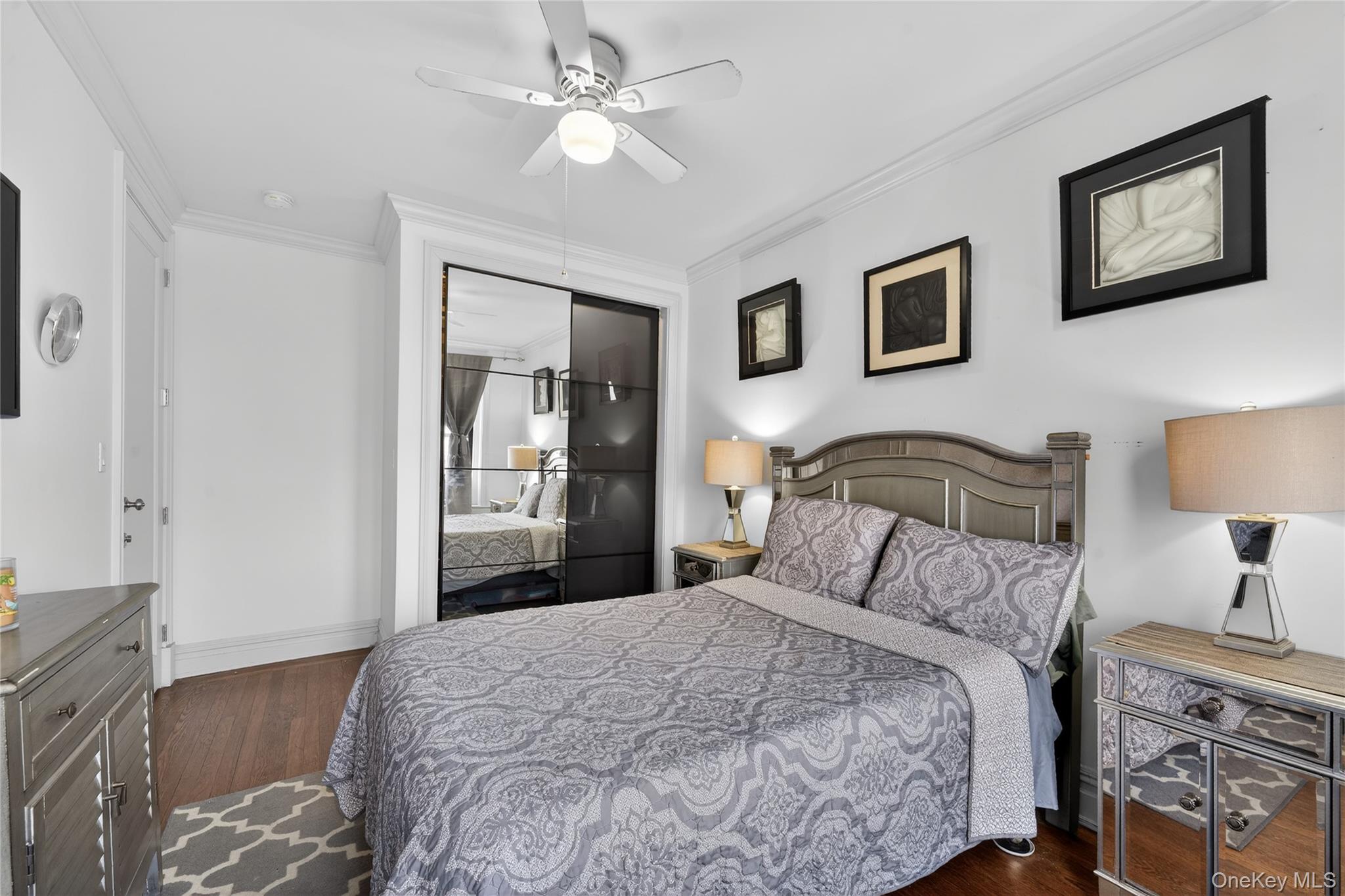 #9 photo, 42-22 Ketcham, クイーンズ区 Elmhurst , NY 11372