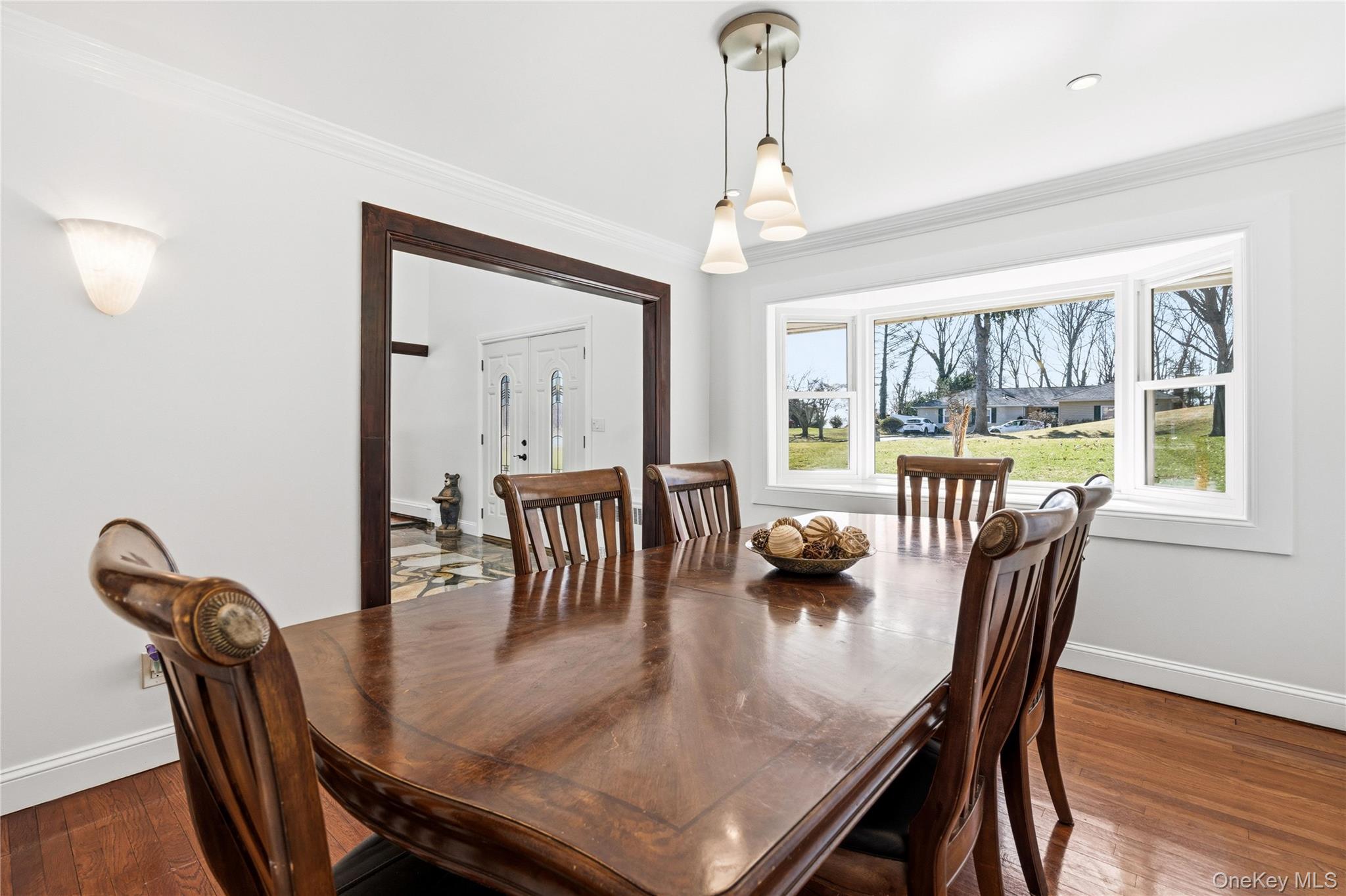 #9 photo, 10 Mont Avenue, Саффолк ‖ Dix Hills , NY 11746