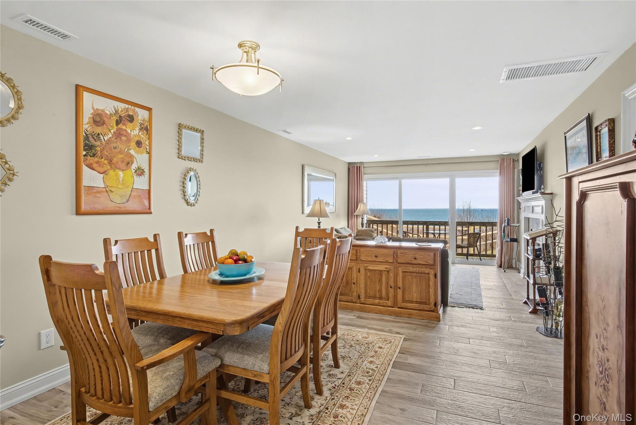 #10 photo, 805 Bluffs Drive, Саффолк ‖ Baiting Hollow , NY 11933