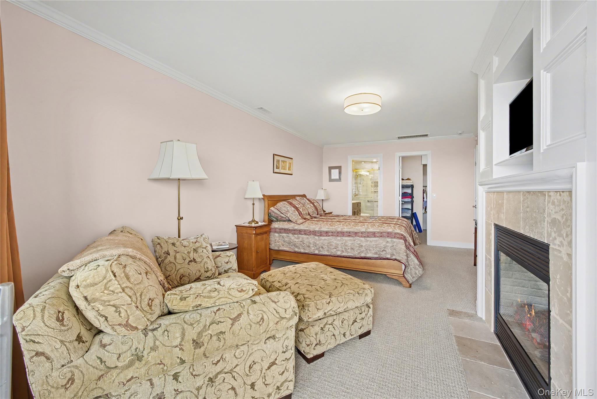 #16 photo, 805 Bluffs Drive, Саффолк ‖ Baiting Hollow , NY 11933