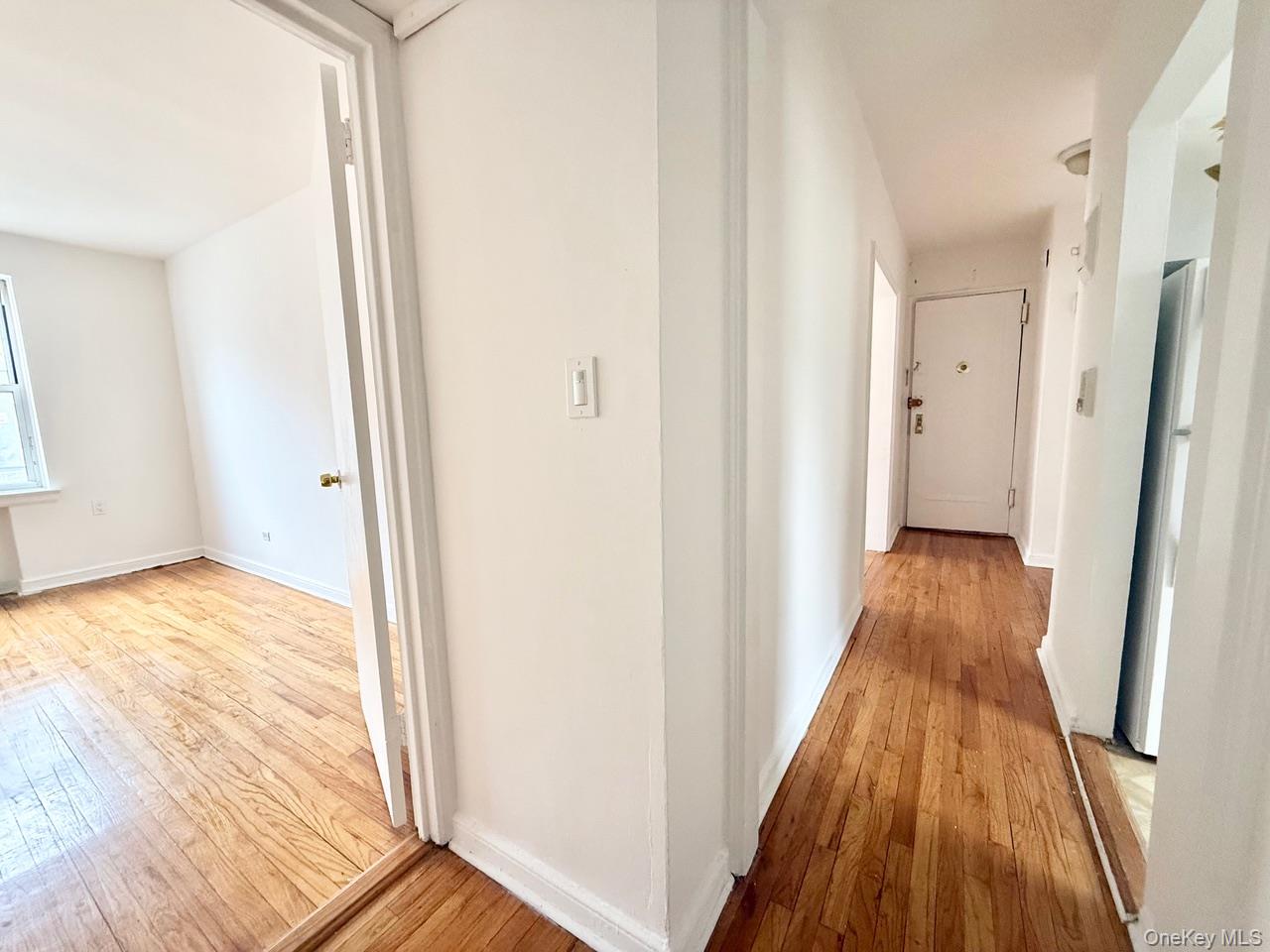 #4 photo, 141-42 78th Avenue, クイーンズ区 Kew Garden Hills , NY 11367