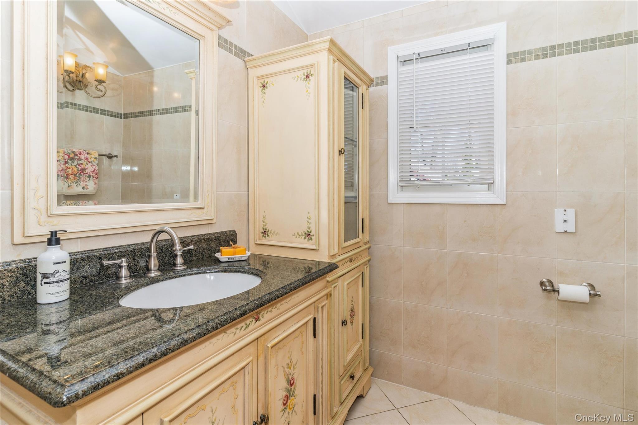 #14 photo, 49 Winter Street, Нассау ‖ Lynbrook , NY 11563