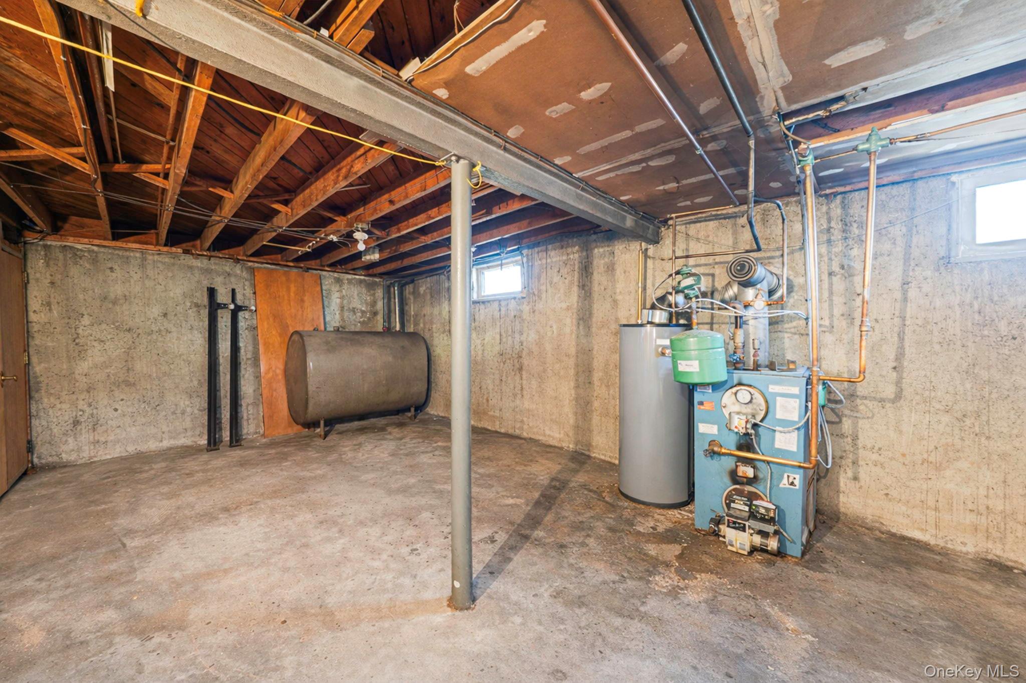 #20 photo, 2492 6th Avenue, East Meadow , NY 11554