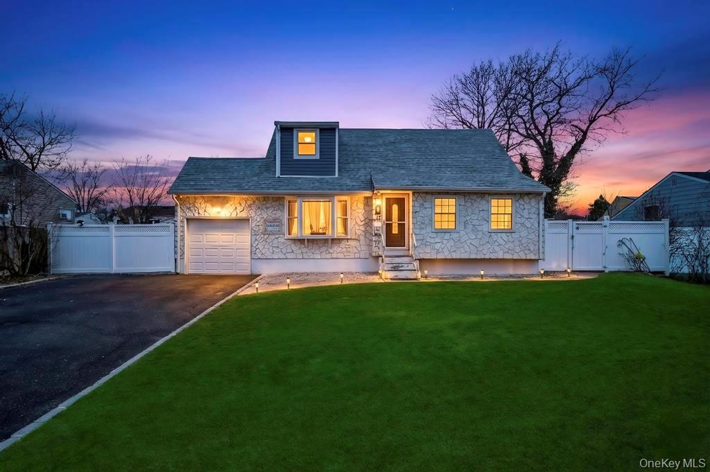 #1 photo, 41 Walton Street, Brentwood , NY 11717