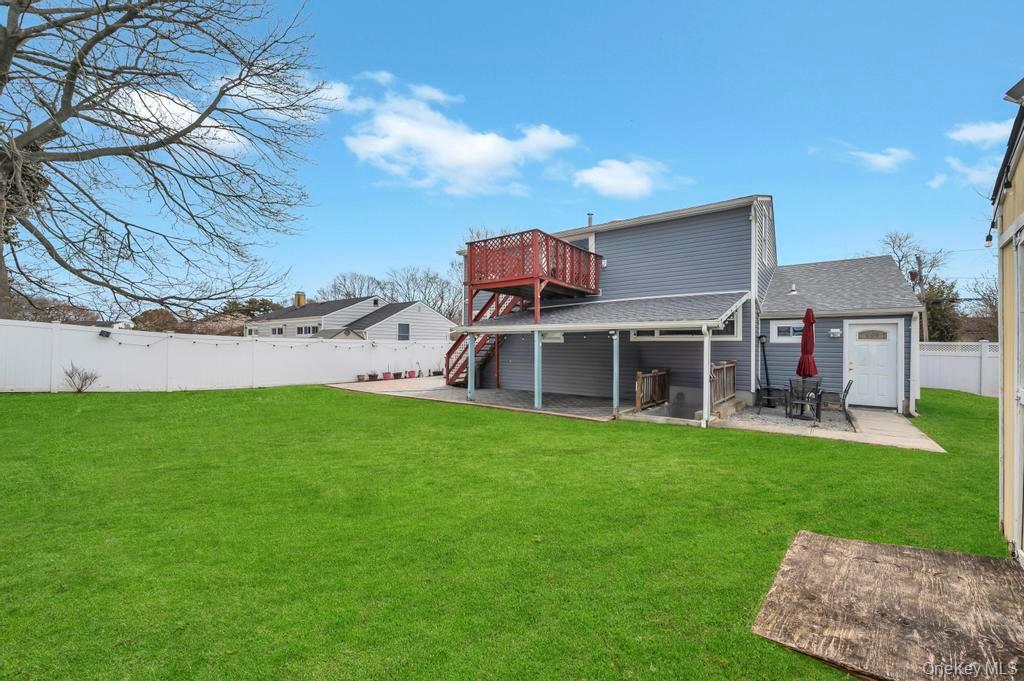 #9 photo, 41 Walton Street, Brentwood , NY 11717