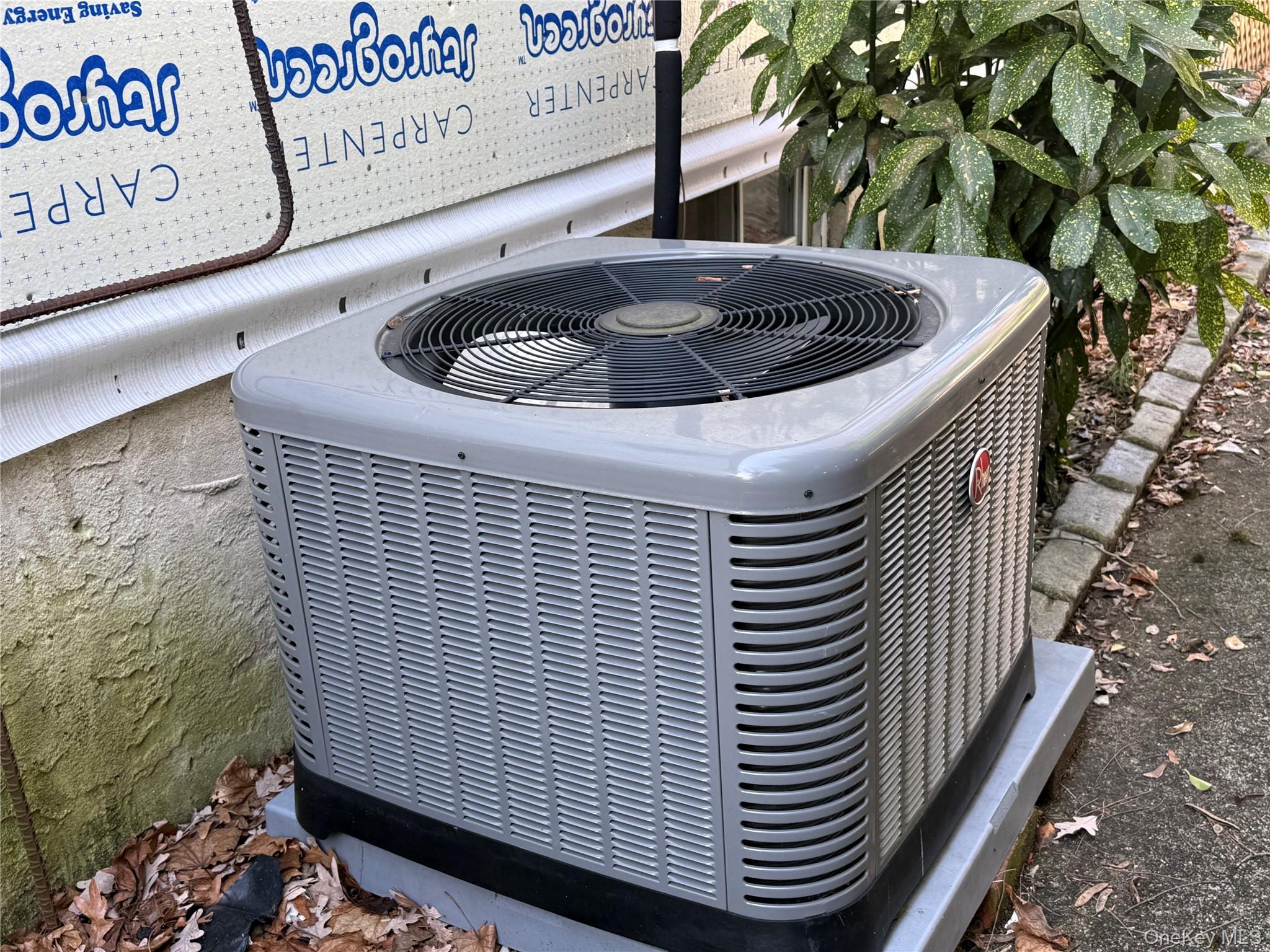 #2 photo, 1280 Newbridge Road, North Bellmore , NY 11710