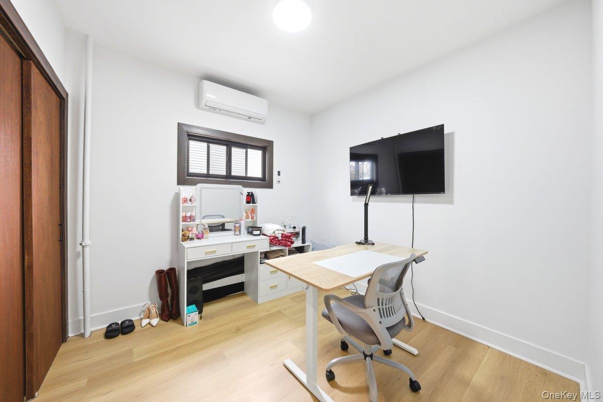 #9 photo, 1647 E 48th Street, ブルックリン区 Brooklyn , NY 11234