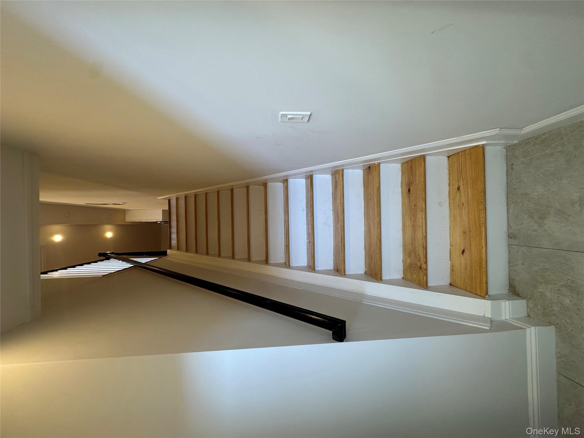 #11 photo, 97-15 75th Street, クイーンズ区 Ozone Park , NY 11416