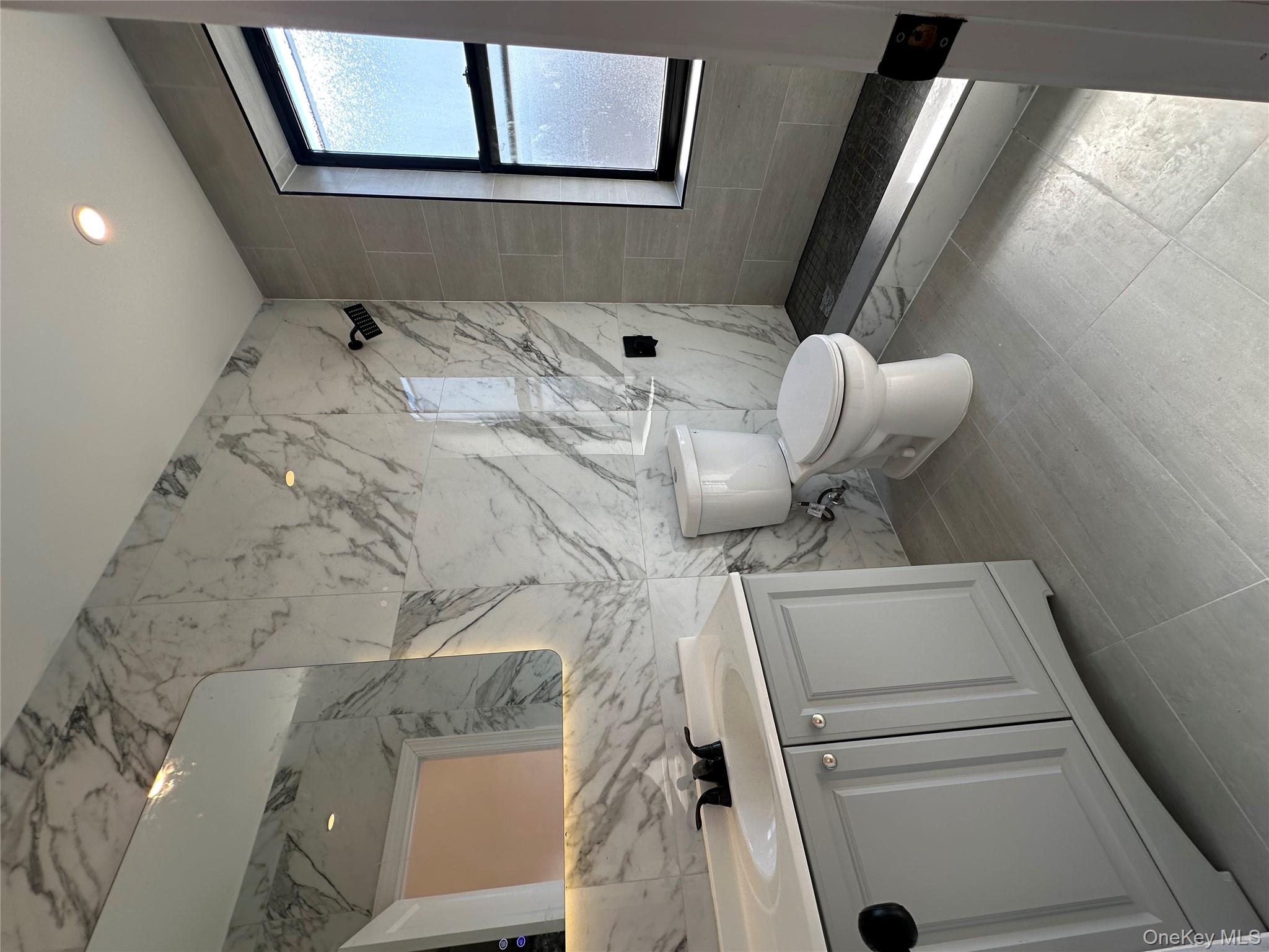 #16 photo, 97-15 75th Street, クイーンズ区 Ozone Park , NY 11416