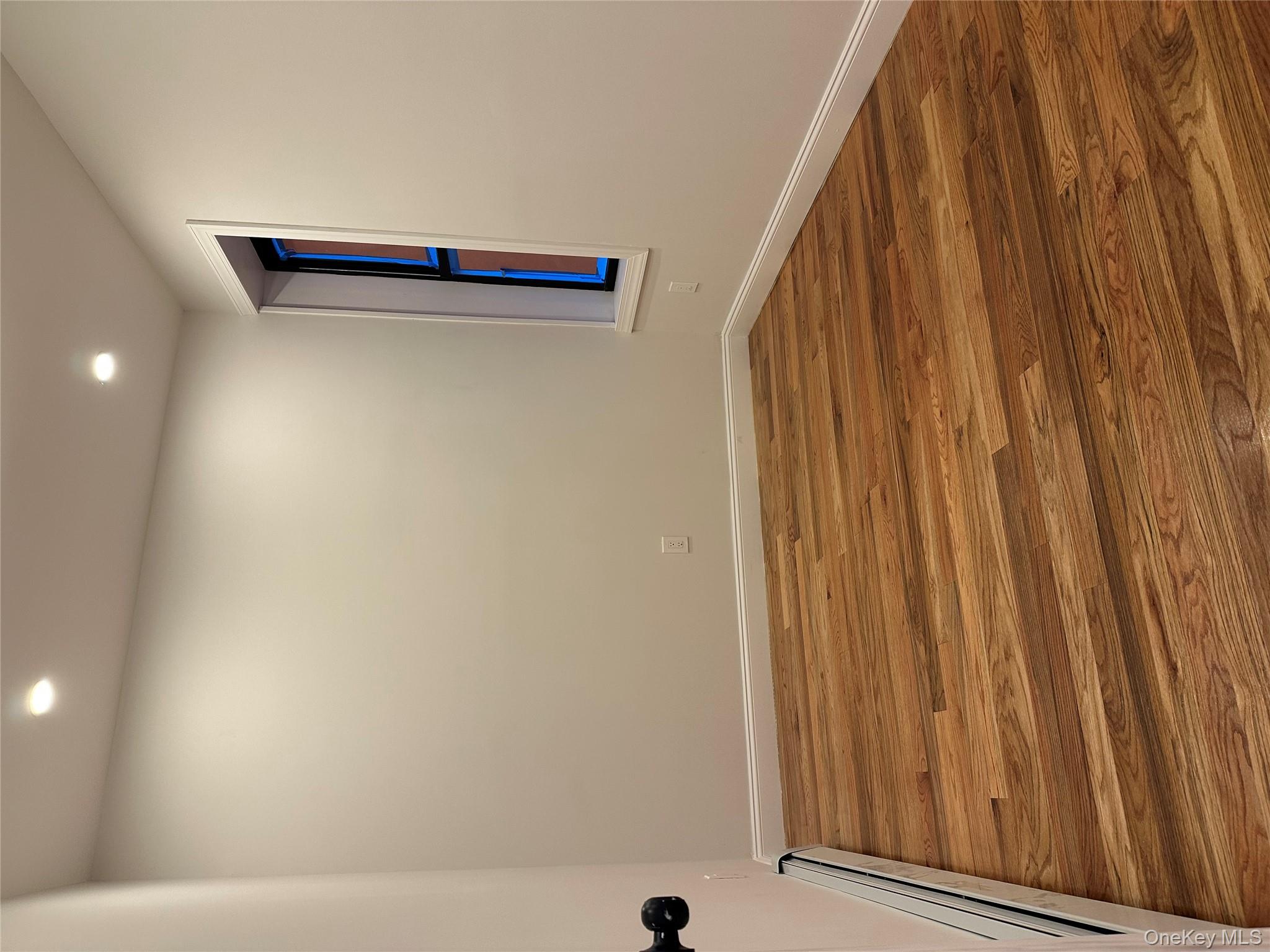 #4 photo, 97-15 75th Street, クイーンズ区 Ozone Park , NY 11416