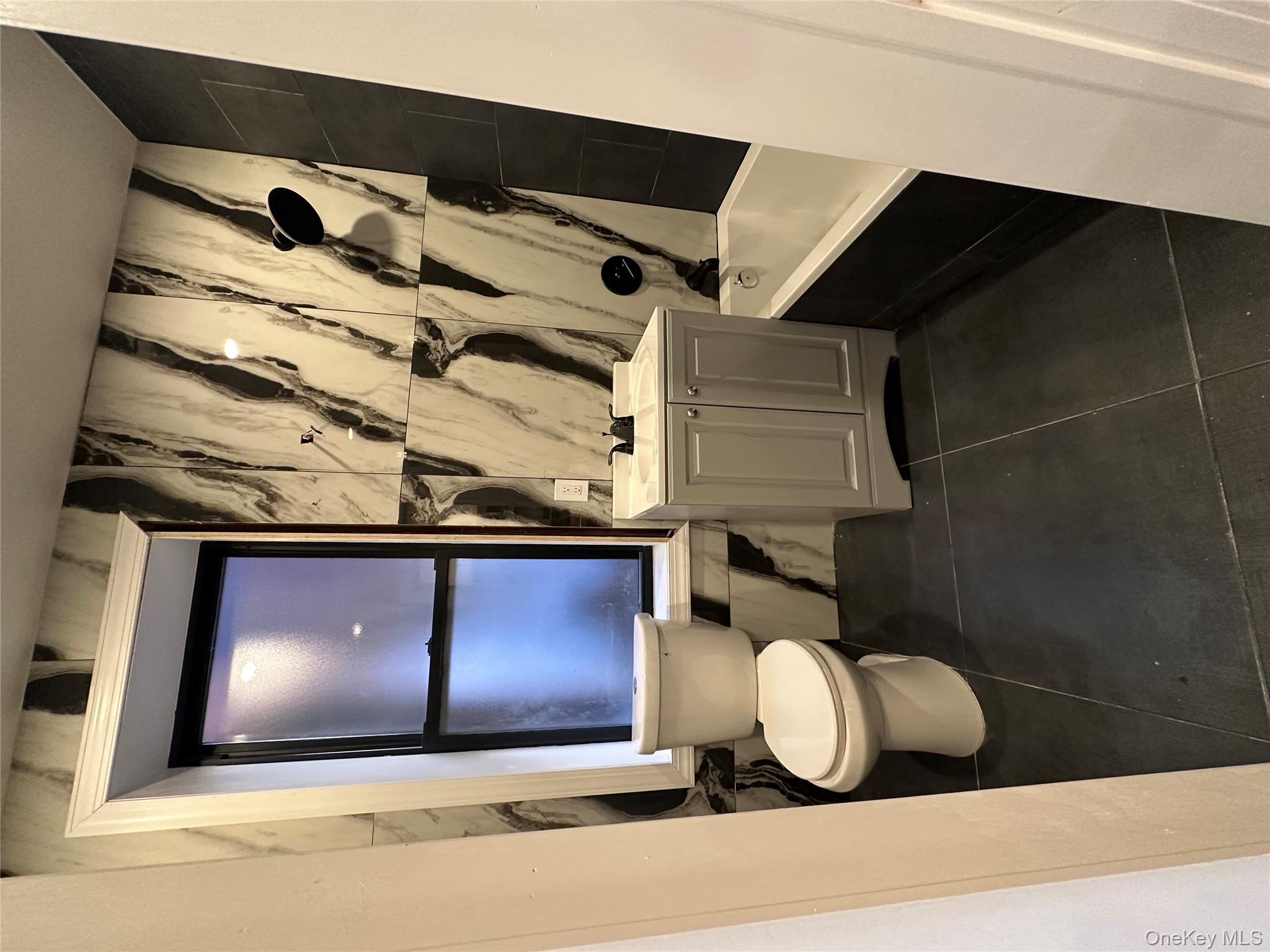 #8 photo, 97-15 75th Street, クイーンズ区 Ozone Park , NY 11416