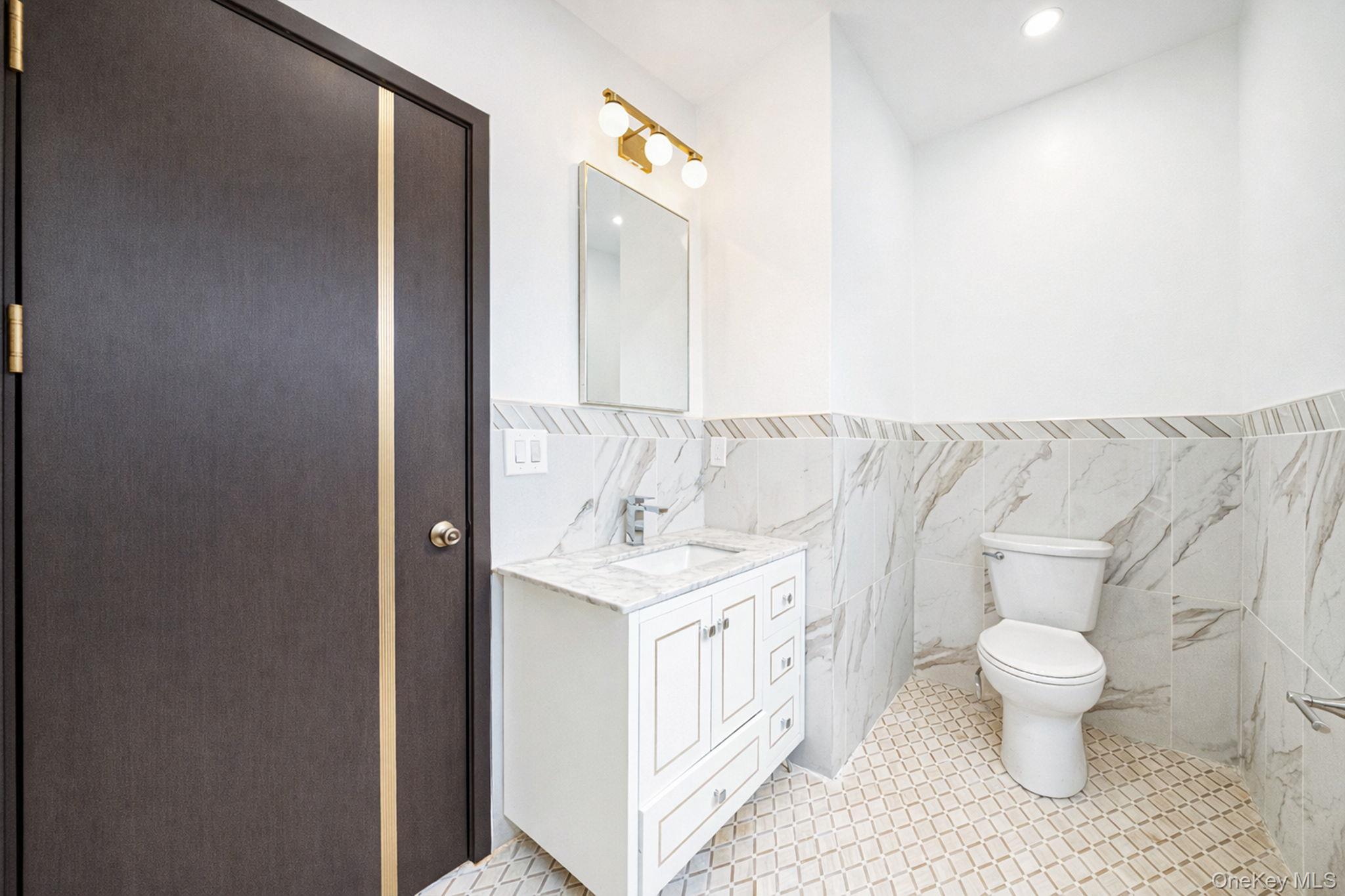 #15 photo, 8703 168th Place, クイーンズ区 Jamaica , NY 11432