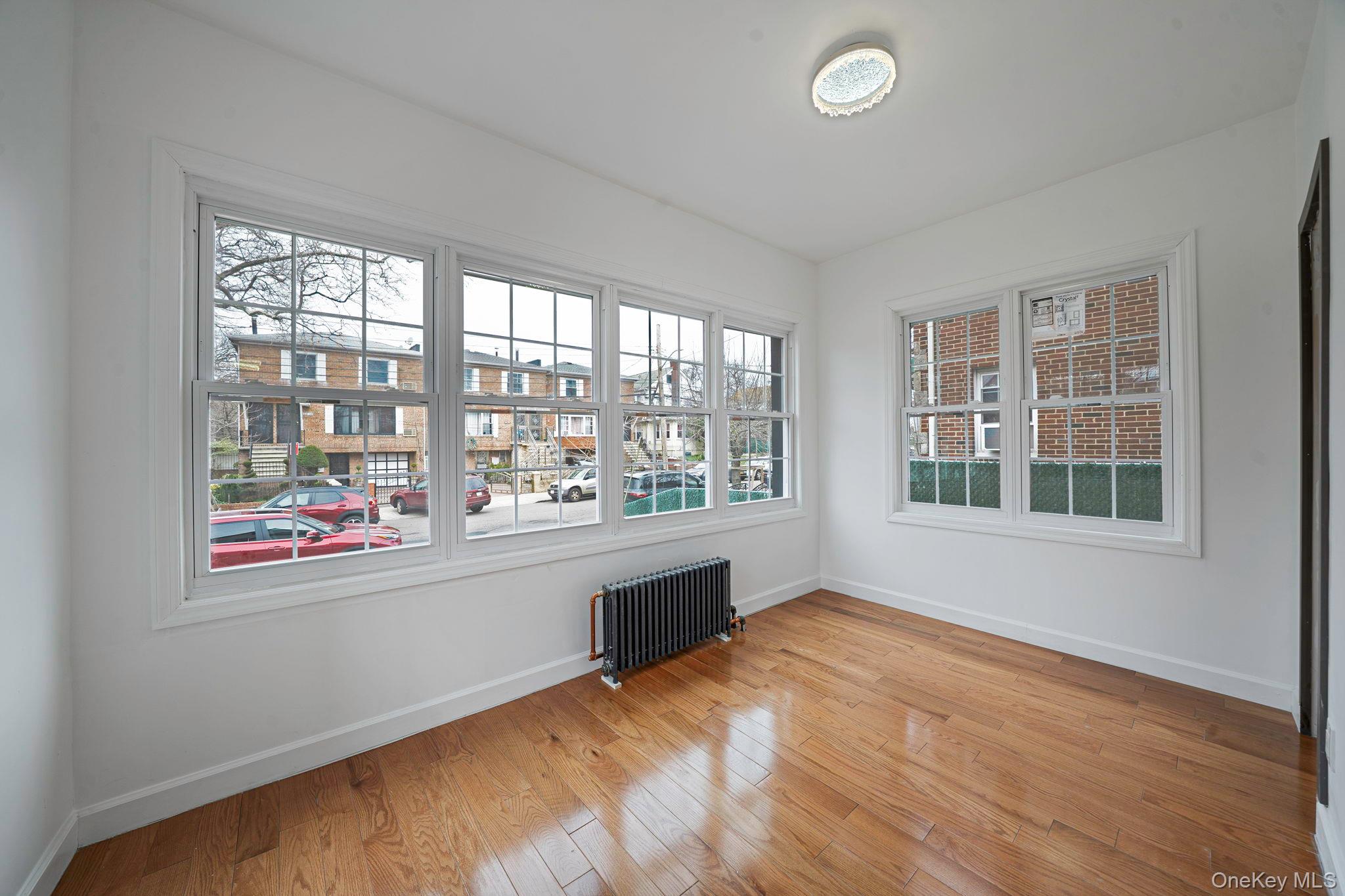 #19 photo, 8703 168th Place, クイーンズ区 Jamaica , NY 11432