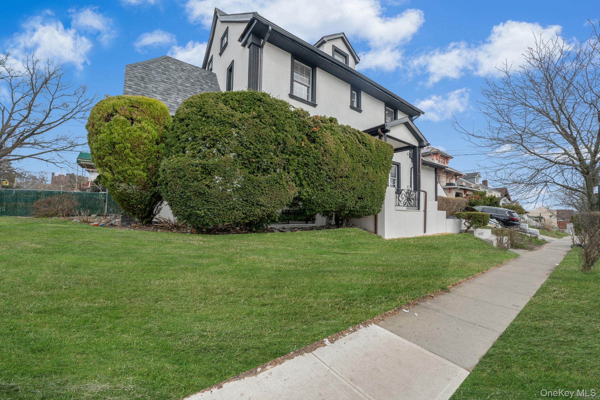 #2 photo, 8703 168th Place, クイーンズ区 Jamaica , NY 11432