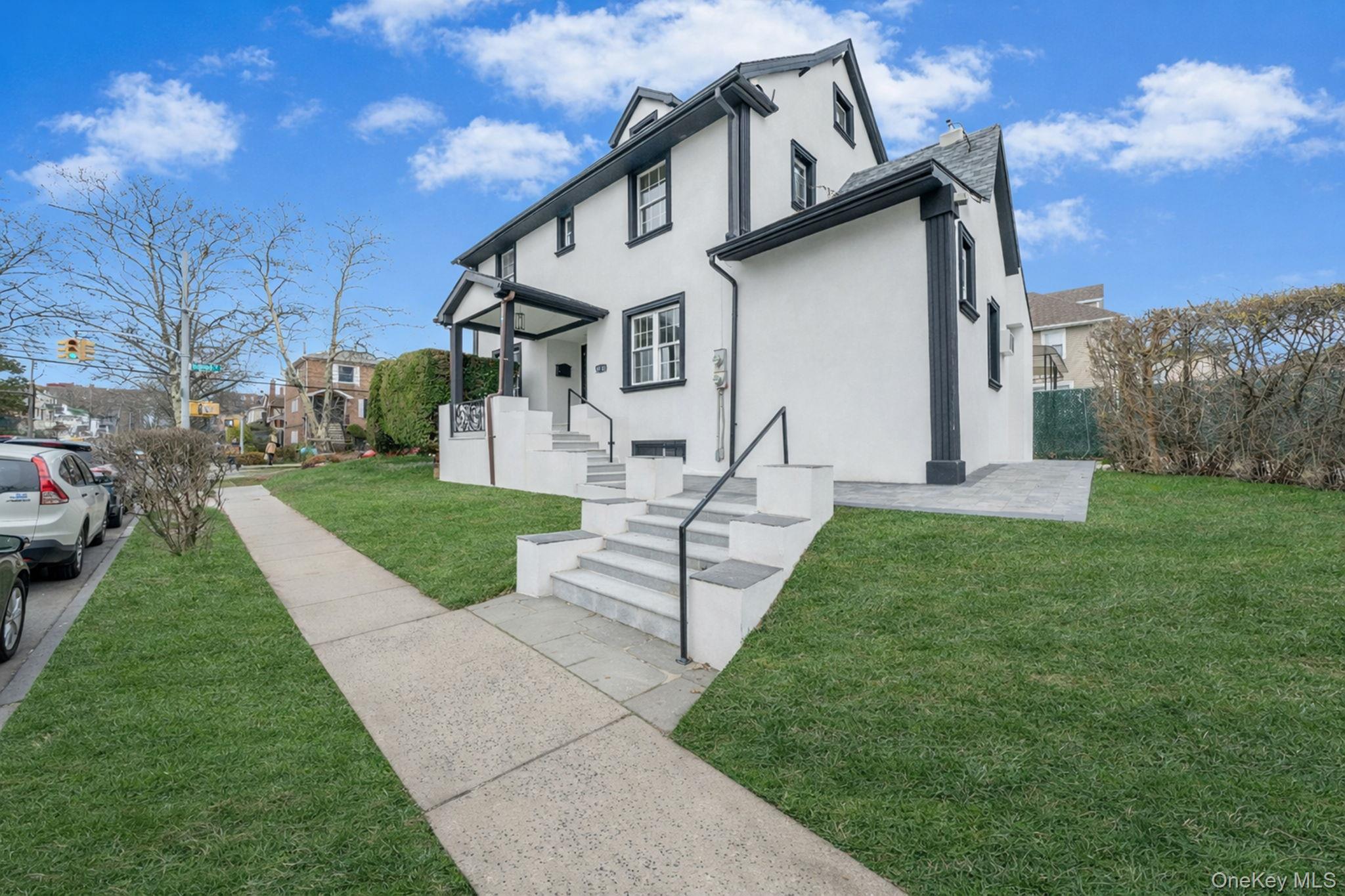 #3 photo, 8703 168th Place, クイーンズ区 Jamaica , NY 11432