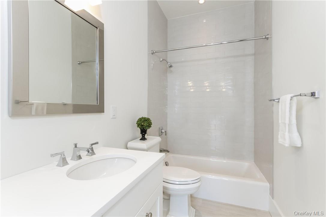 #12 photo, 108 Mamaroneck Avenue, Mamaroneck , NY 10543