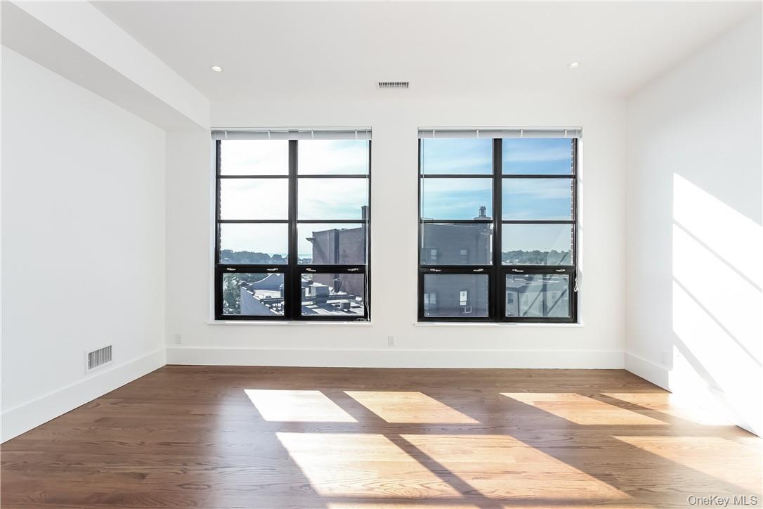 #5 photo, 108 Mamaroneck Avenue, Mamaroneck , NY 10543