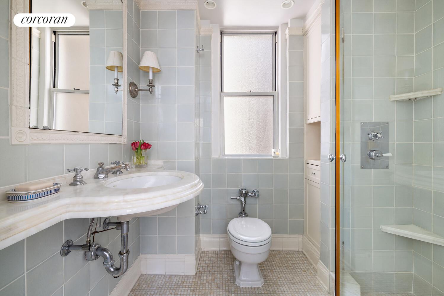 #9 photo, 8 E 96TH Street, マンハッタン Carnegie Hill , NY 10128