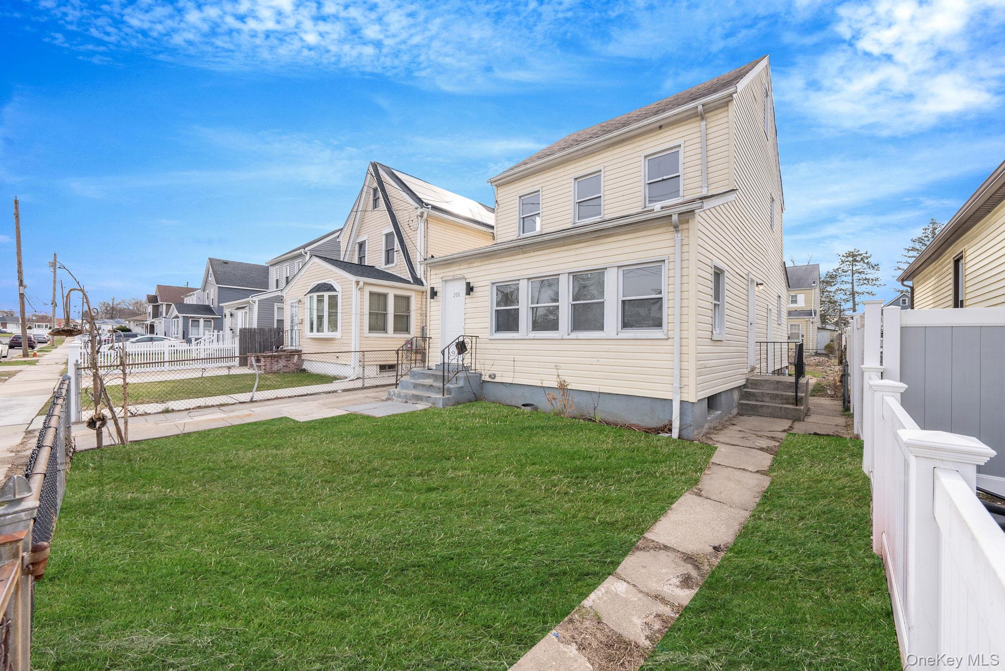 #2 photo, 200 Princeton Street, Hempstead , NY 11550