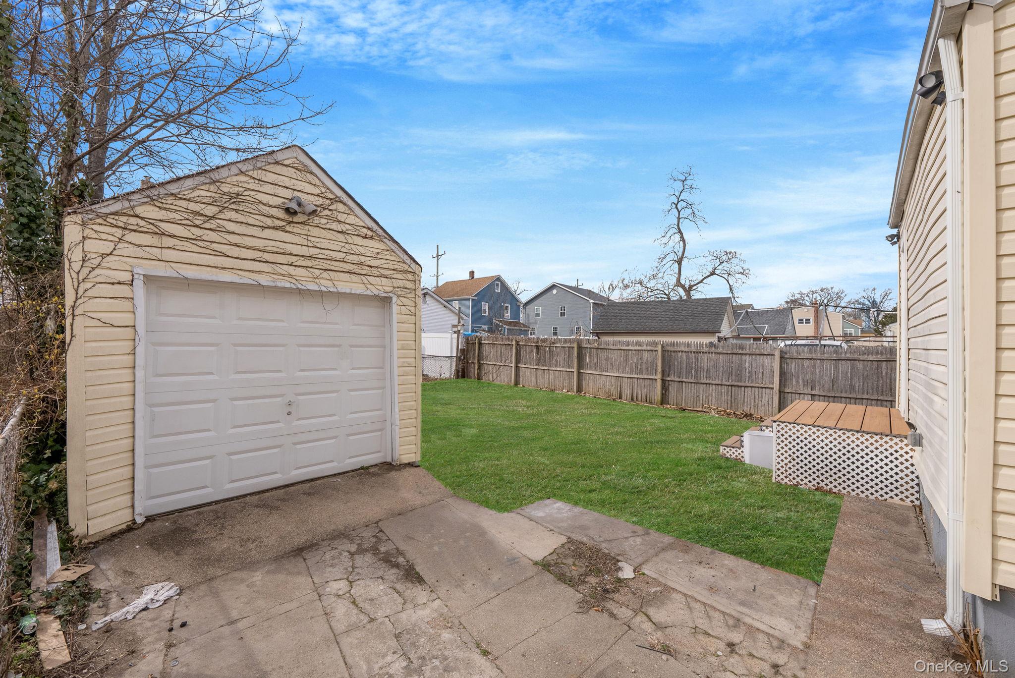 #4 photo, 200 Princeton Street, Hempstead , NY 11550