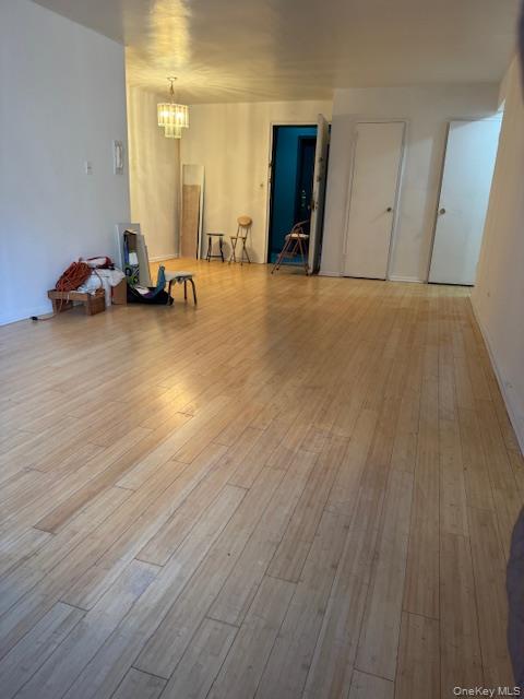 #3 photo, 8330 Vietor Avenue, クイーンズ区 Elmhurst , NY 11373