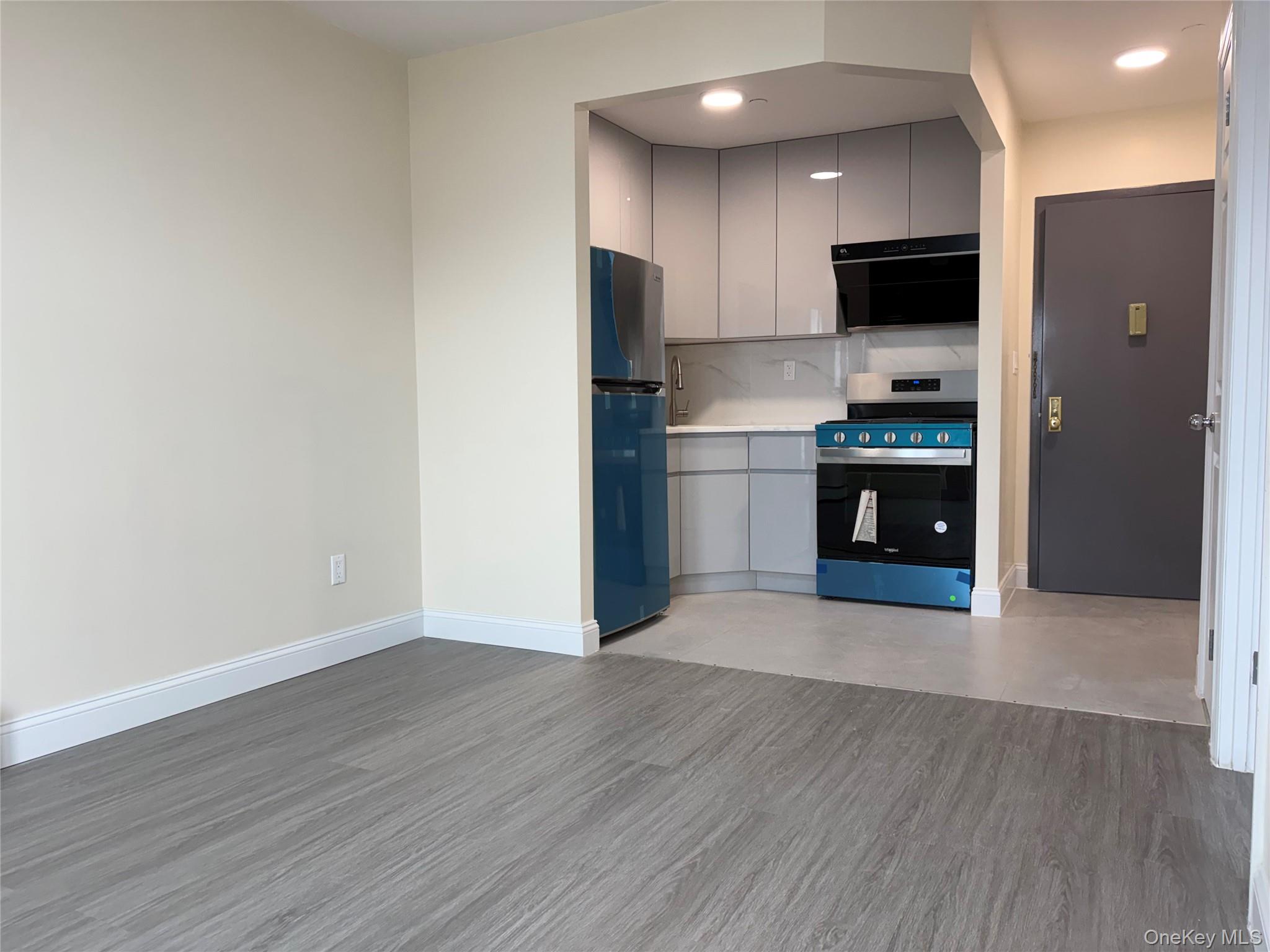 #16 photo, 4135 67th Street, クイーンズ区 Woodside , NY 11377