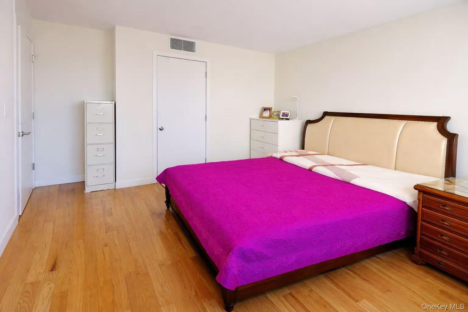 #7 photo, 15815 Union Turnpike, クイーンズ区 Fresh Meadows , NY 11366