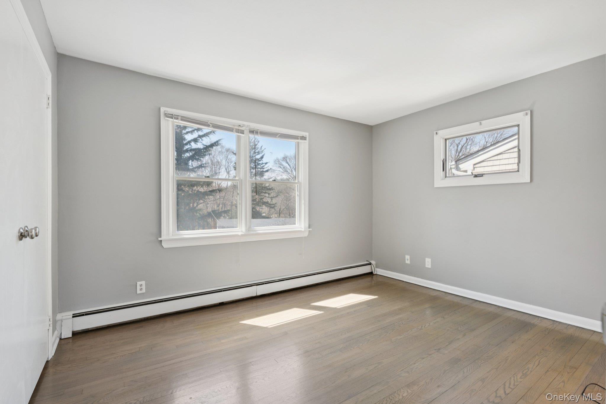 #18 photo, 159 Chestnut Circle, Northport , NY 11768