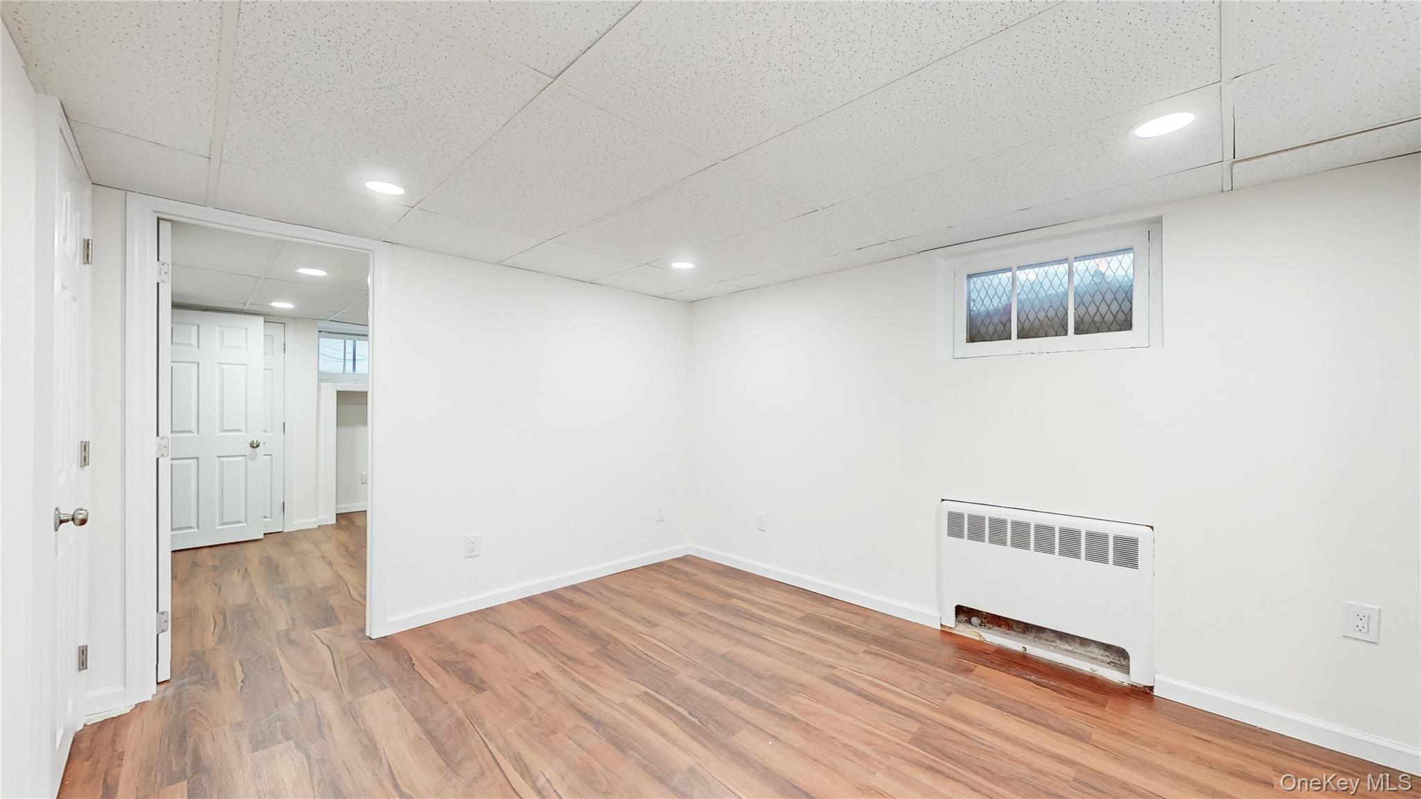 #18 photo, 23 Cherry Street, Саффолк ‖ East Northport , NY 11731