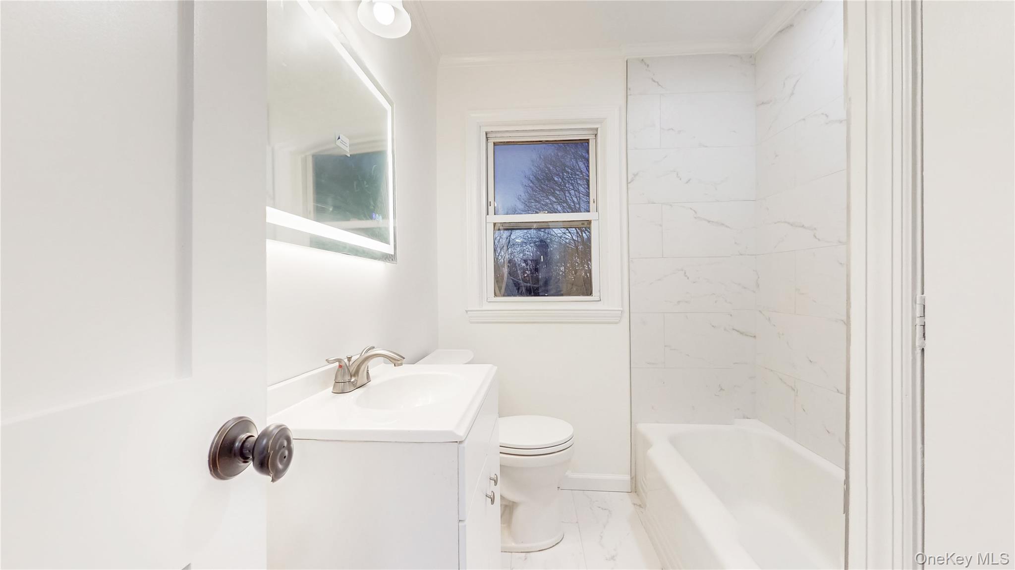 #5 photo, 23 Cherry Street, Саффолк ‖ East Northport , NY 11731