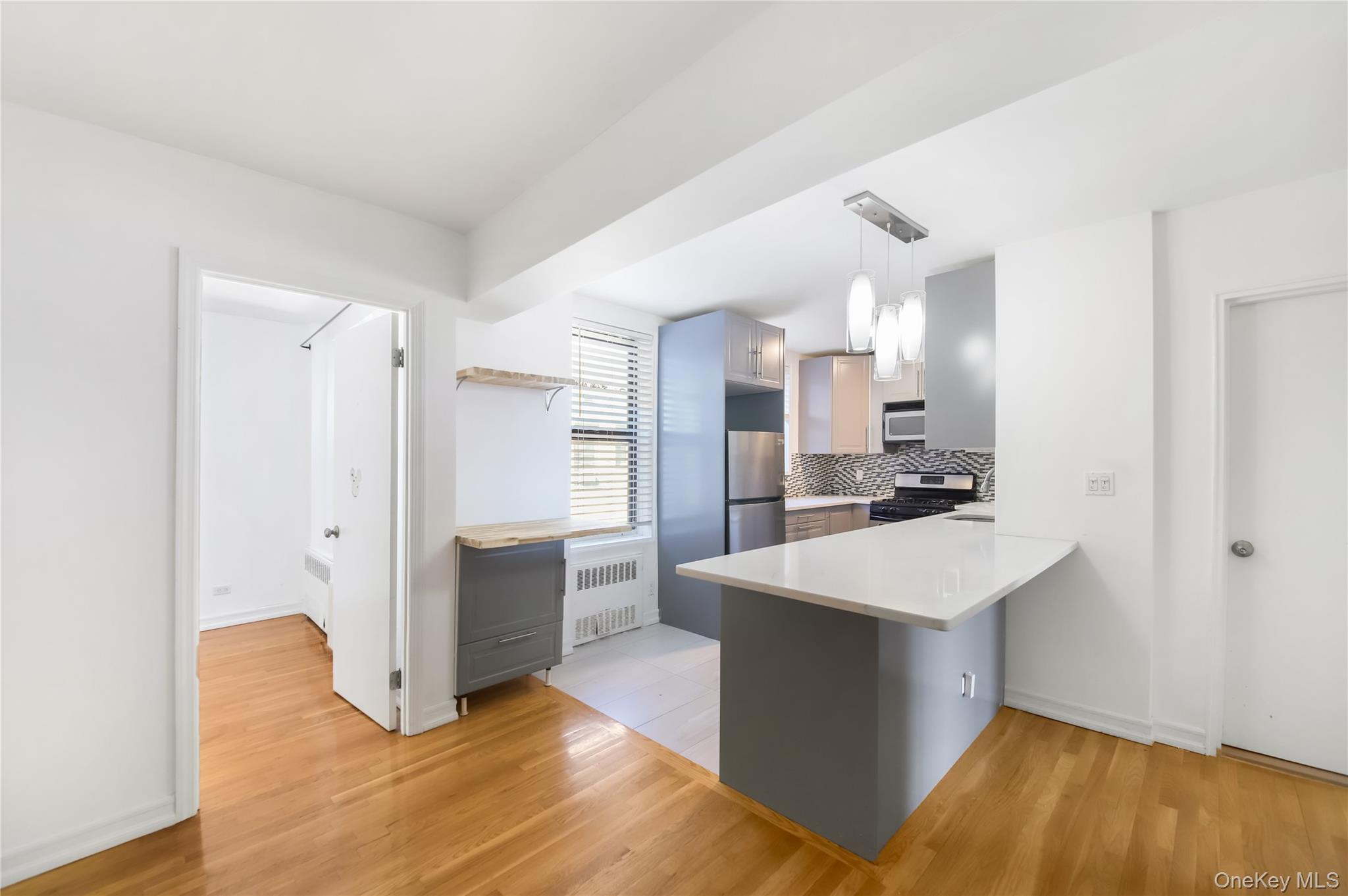 #4 photo, 488 Ocean Parkway, ブルックリン区 Brooklyn , NY 11218