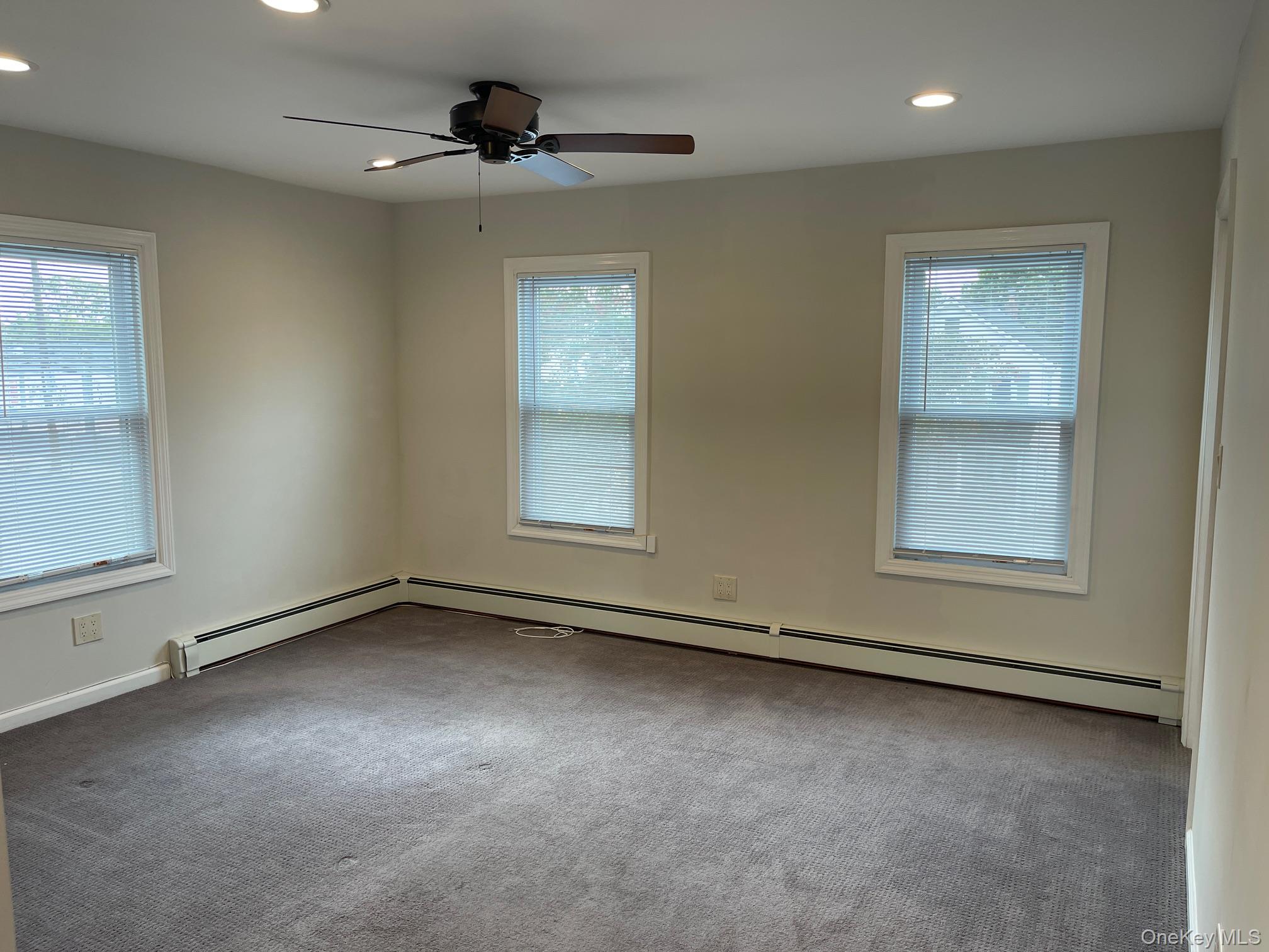 #7 photo, 9 N Maryland Avenue, Port Washington , NY 11050